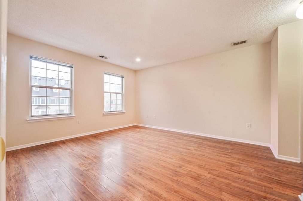 21 Alder St, Jersey City NJ  07305-4835 exterior