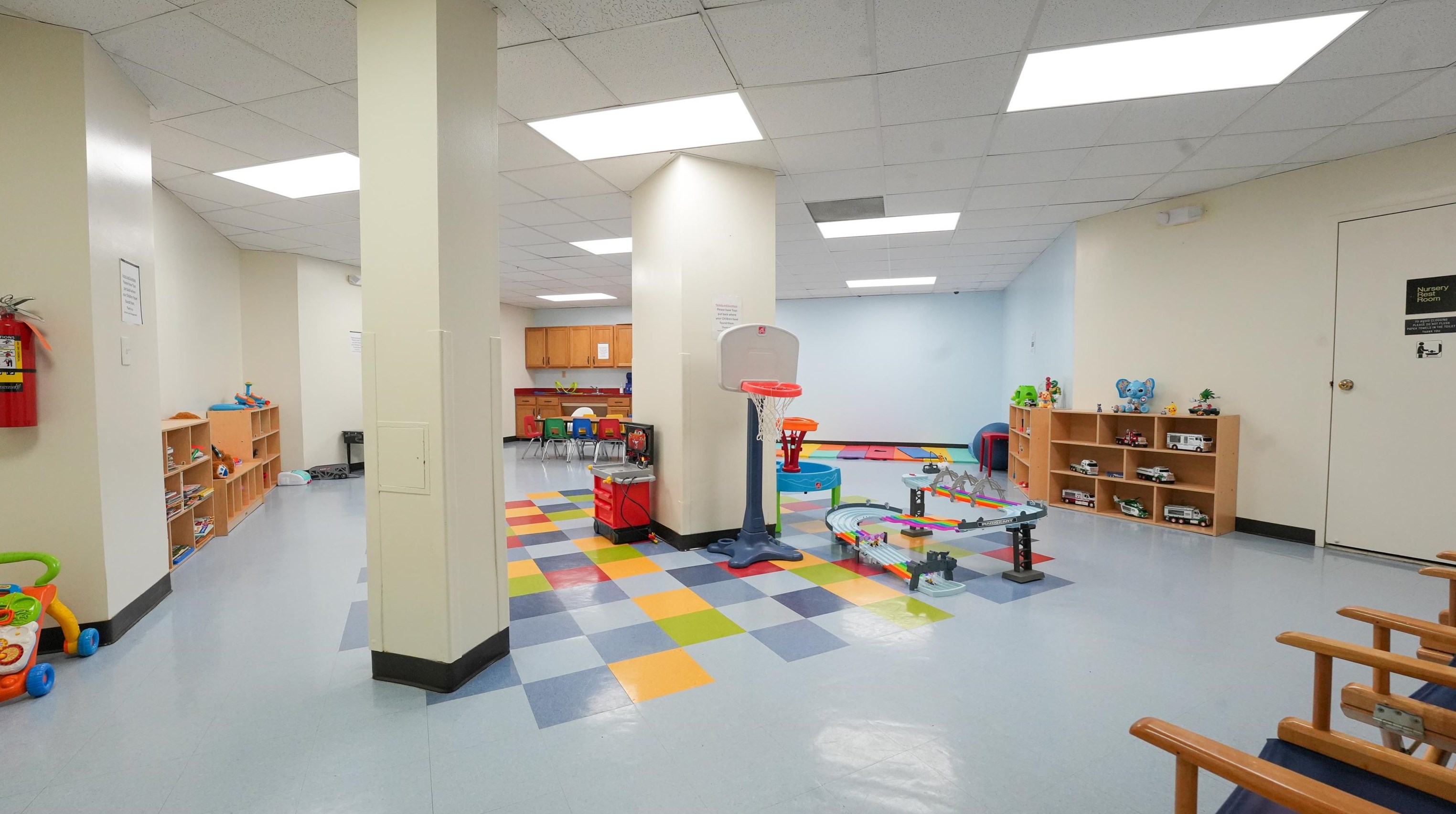 426 Harmon Cove Tower, Secaucus NJ  07094-1731 exterior