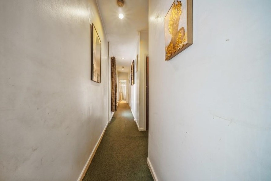 170 Fulton Ave, Jersey City NJ 07305-1404 exterior