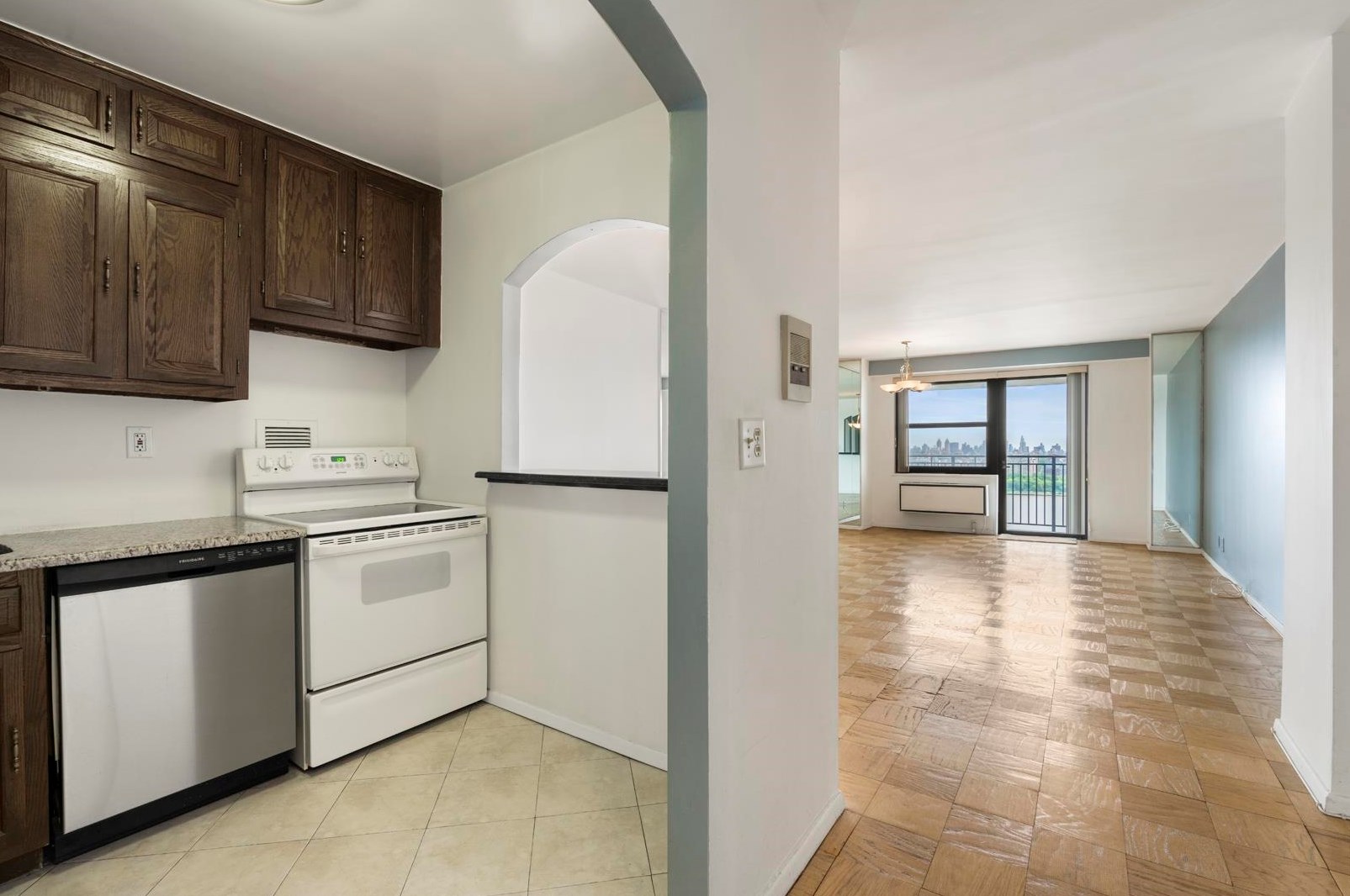 7855 Boulevard E Apt 18g, North Bergen, NJ