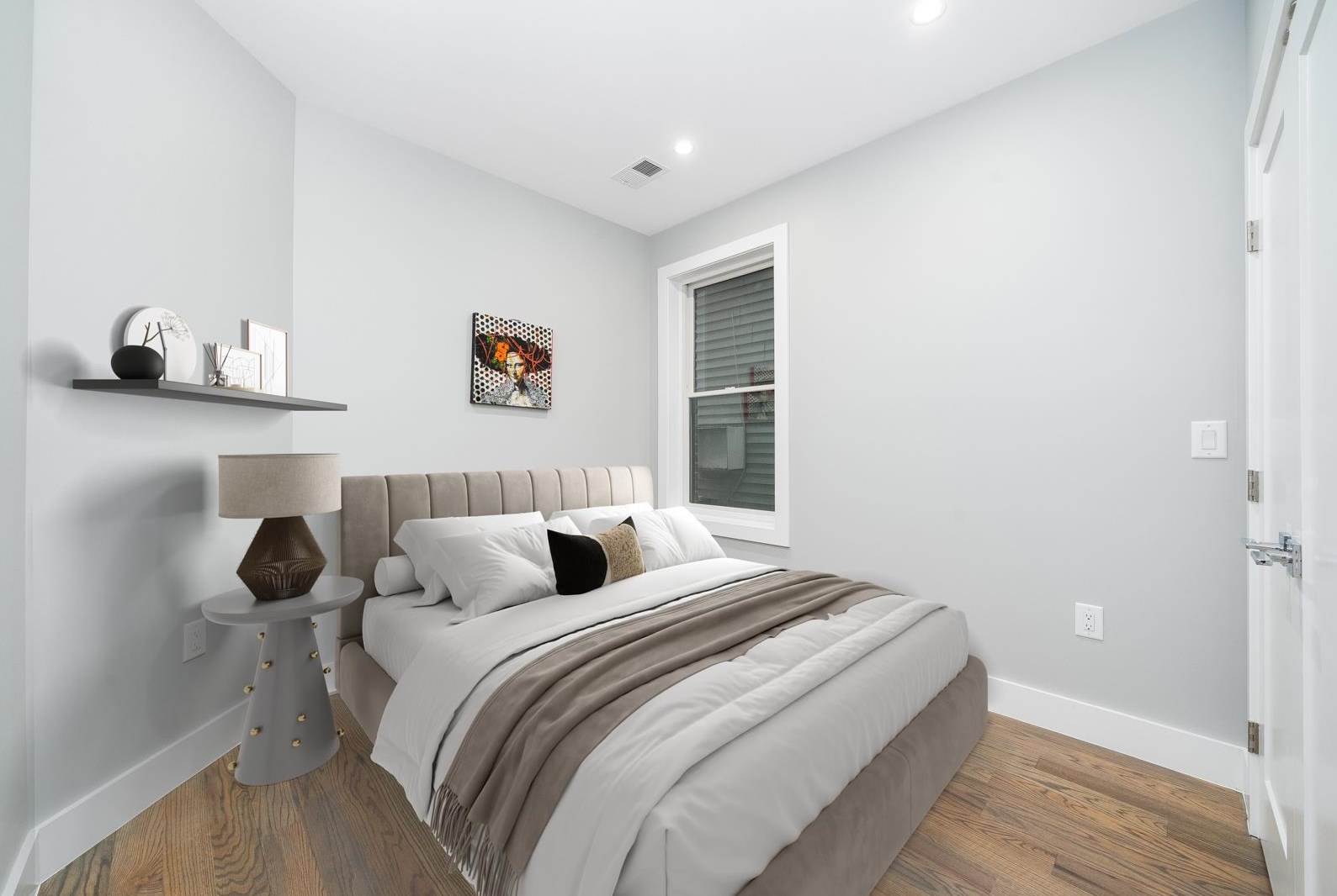 195 Liberty Ave, Jersey City NJ 07306-4919 exterior