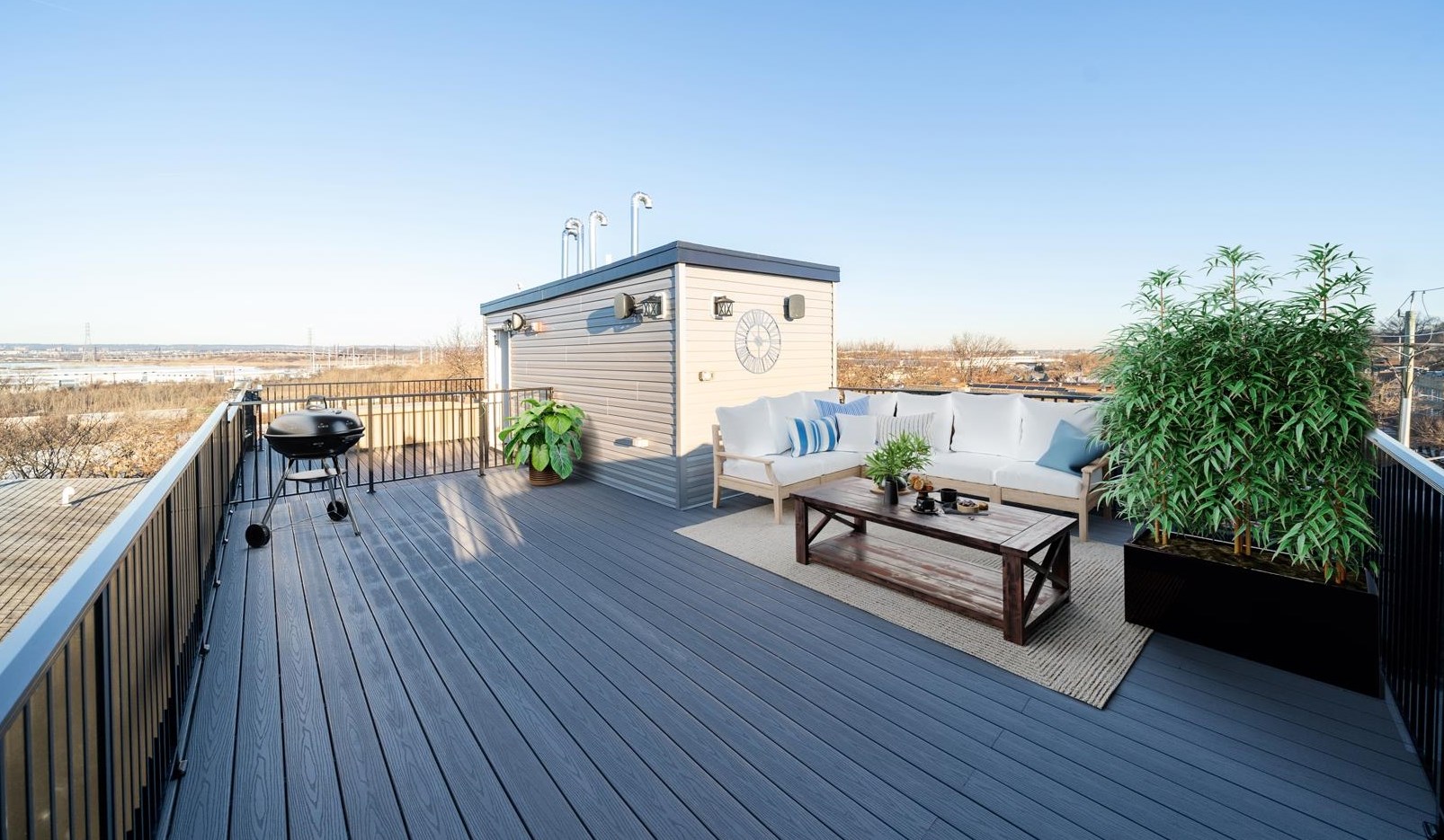 195 Liberty Ave, Jersey City NJ 07306-4919 exterior