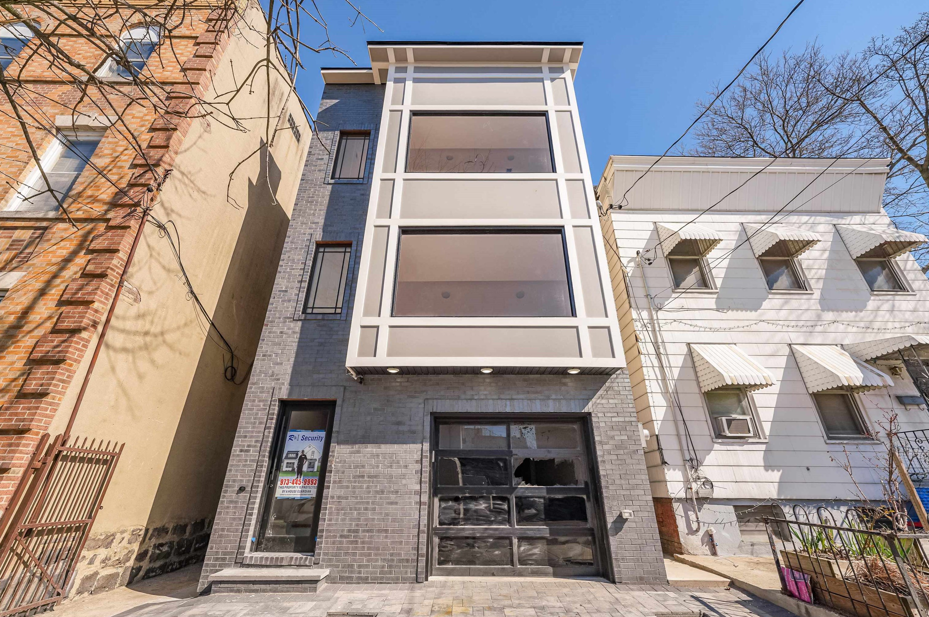 54 Logan Ave, Jersey City NJ  07306-6933 exterior