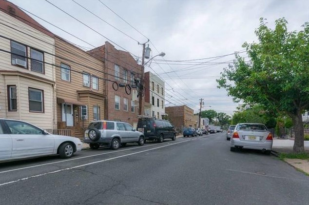 241 Cambridge Ave, Jersey City NJ  07307-1906 exterior