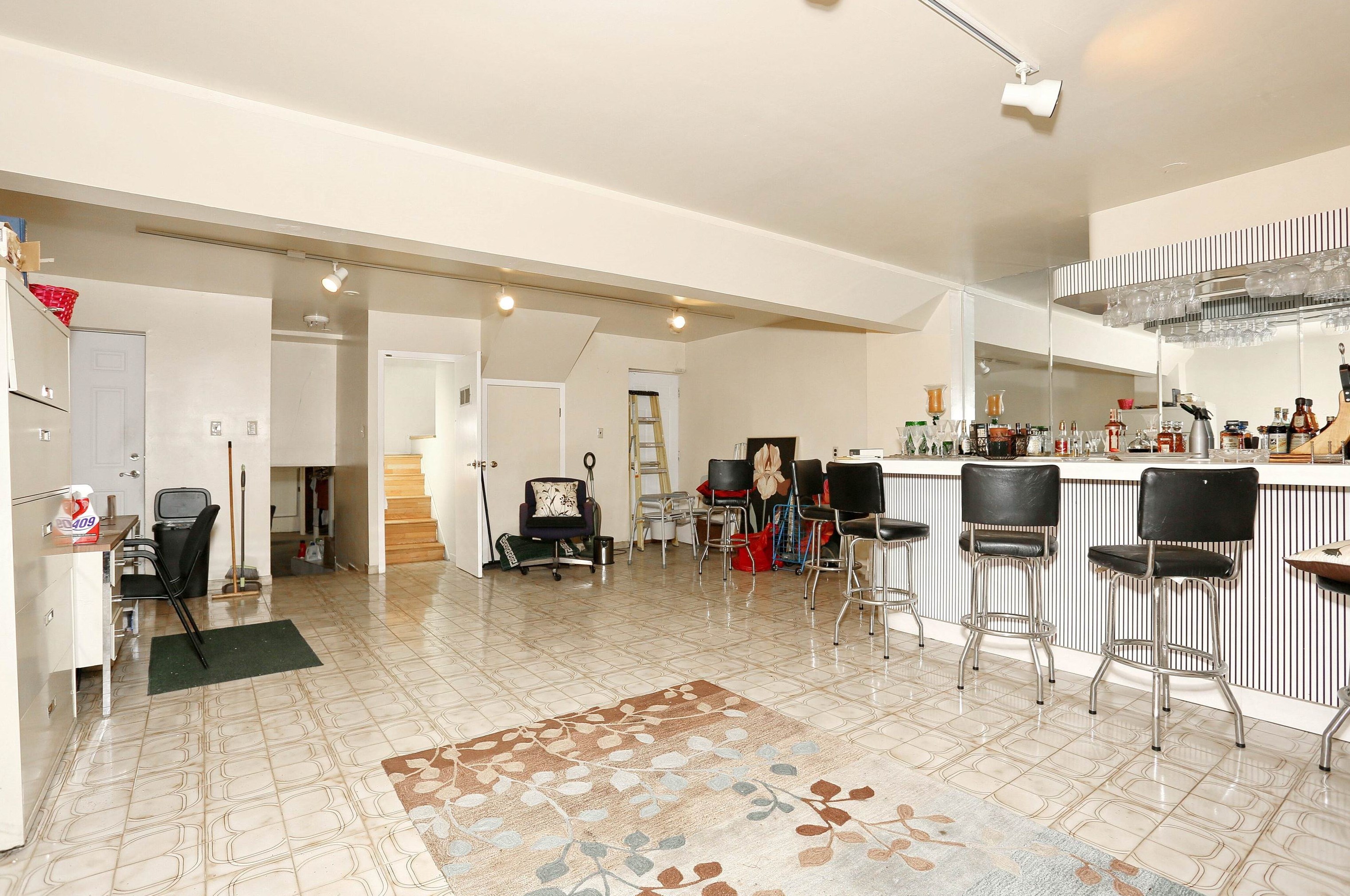 549 55th St, West New York NJ  07093-4627 exterior