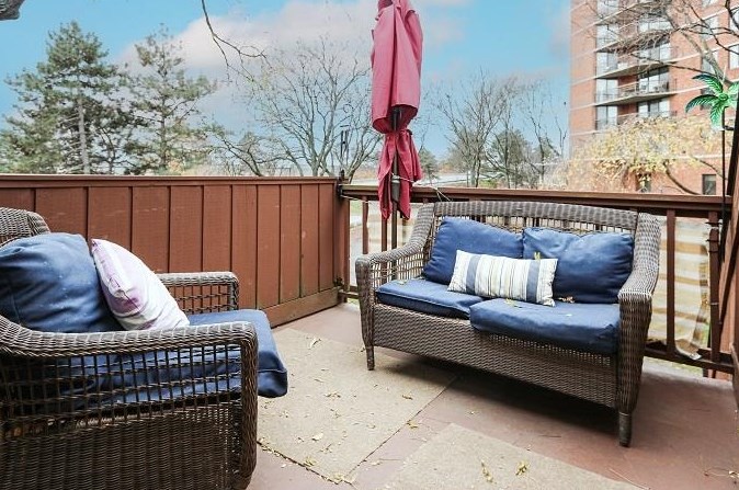 626 Sanderling Ct, Secaucus NJ  07094-2221 exterior