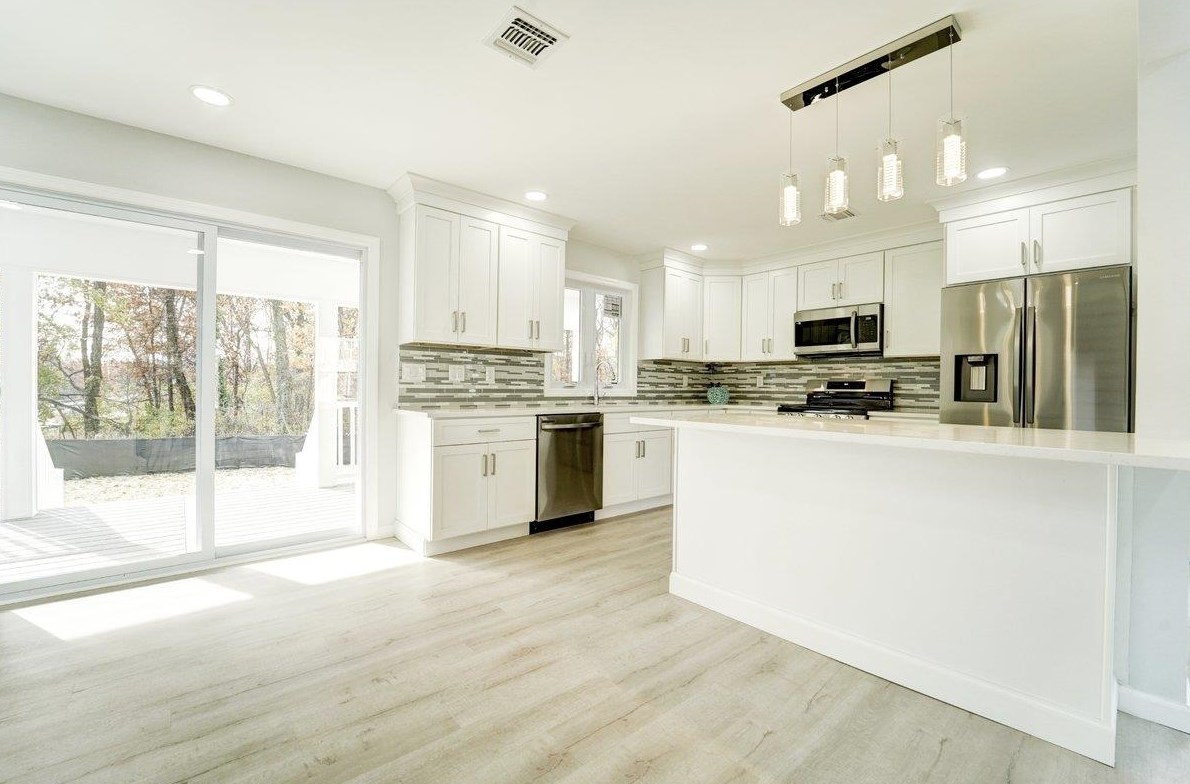 66 Edward Ct, Clifton NJ  07011-2832 exterior