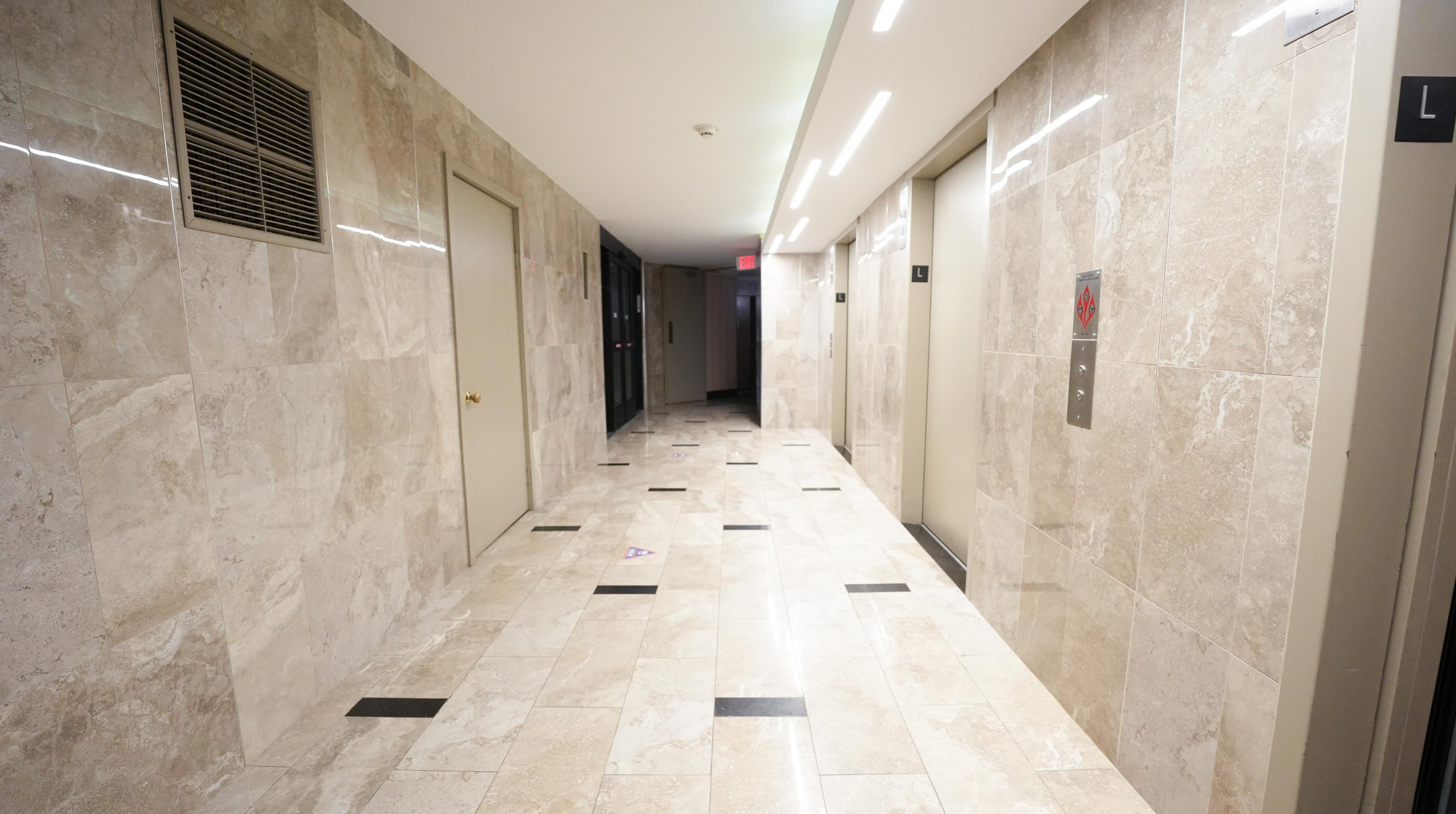 2101 Harmon Cove Tower, Secaucus NJ  07094-1723 exterior