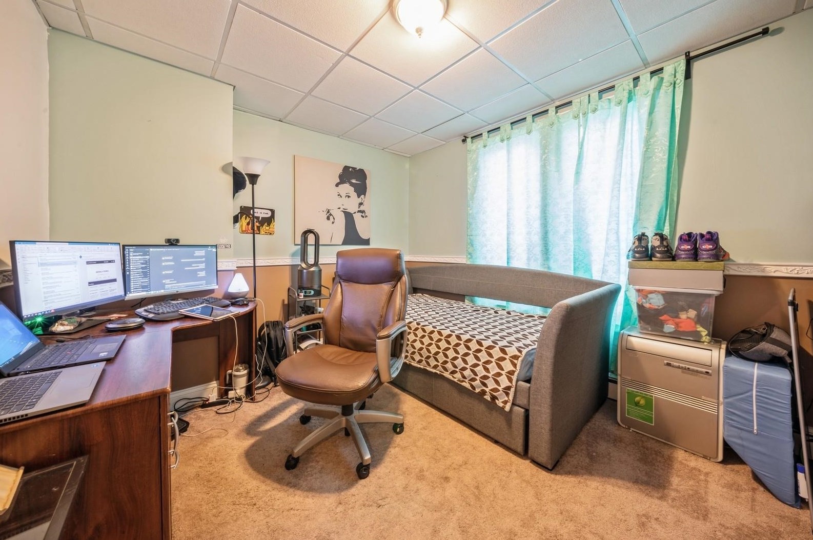 41 32nd St, Bayonne NJ  07002-4708 exterior