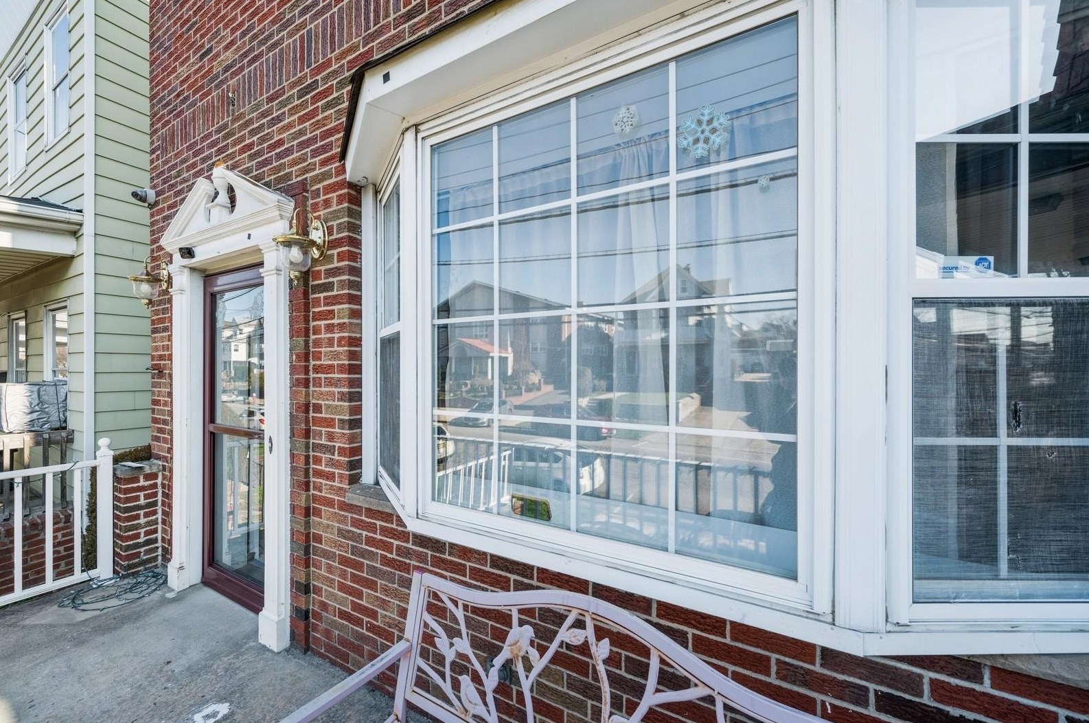 41 32nd St, Bayonne NJ  07002-4708 exterior