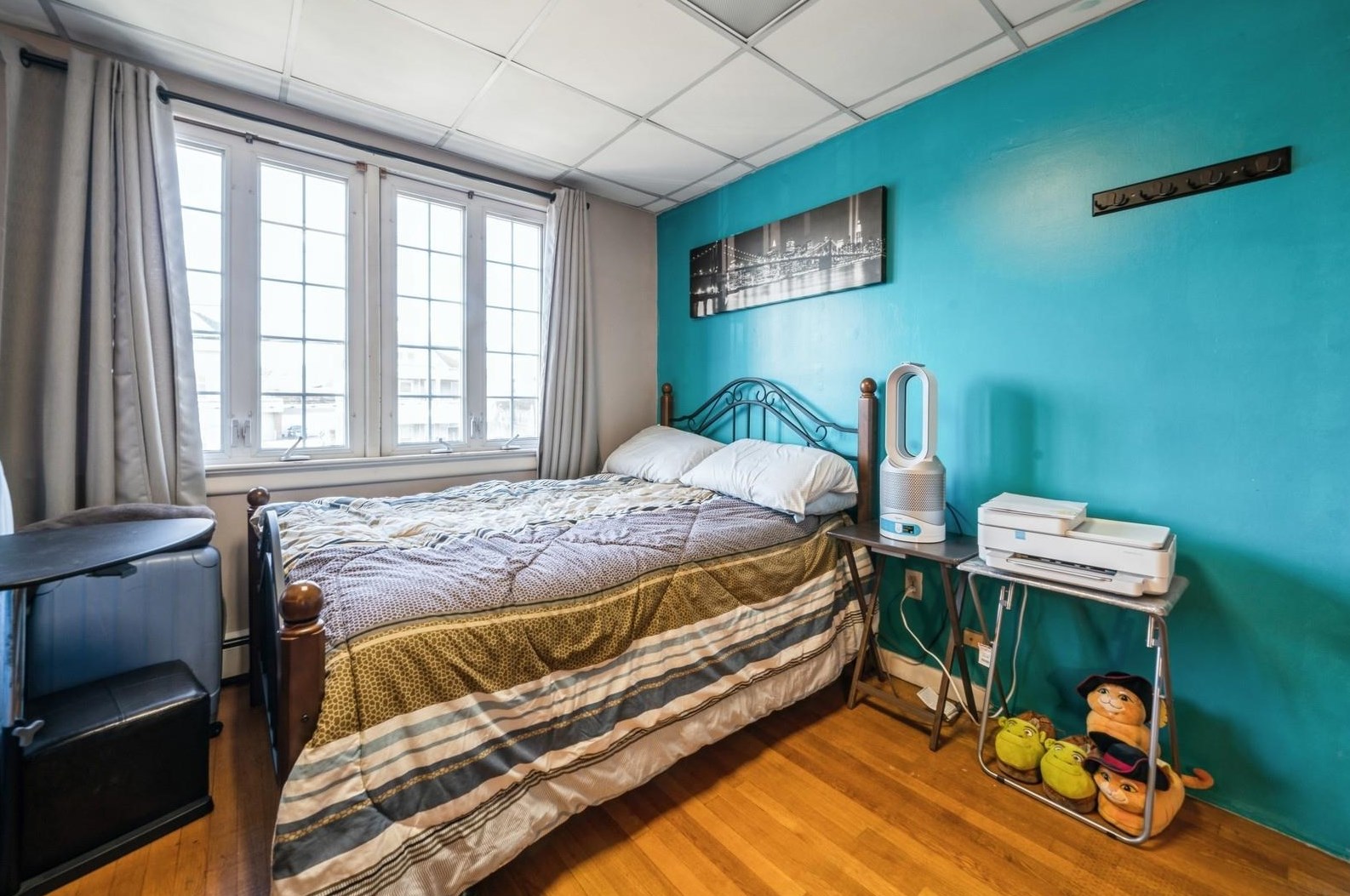 41 32nd St, Bayonne NJ  07002-4708 exterior