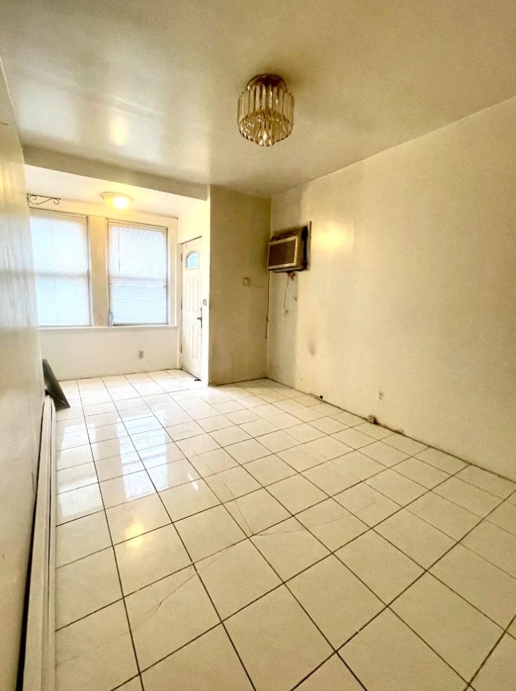 1227 Hillside Pl, North Bergen NJ  07047-2733 exterior