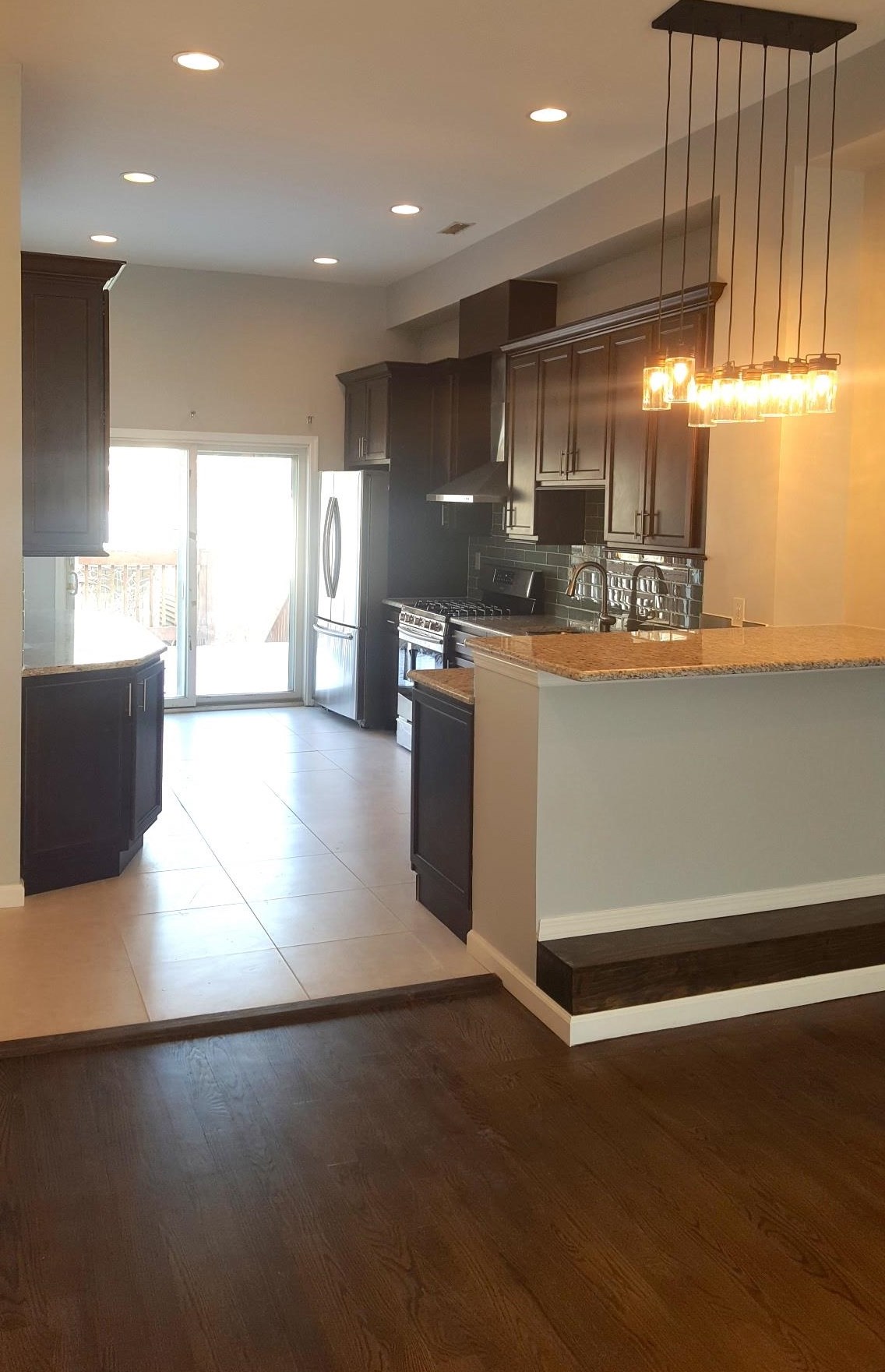 14 Laidlaw Ave, Jersey City NJ  07306-1592 exterior