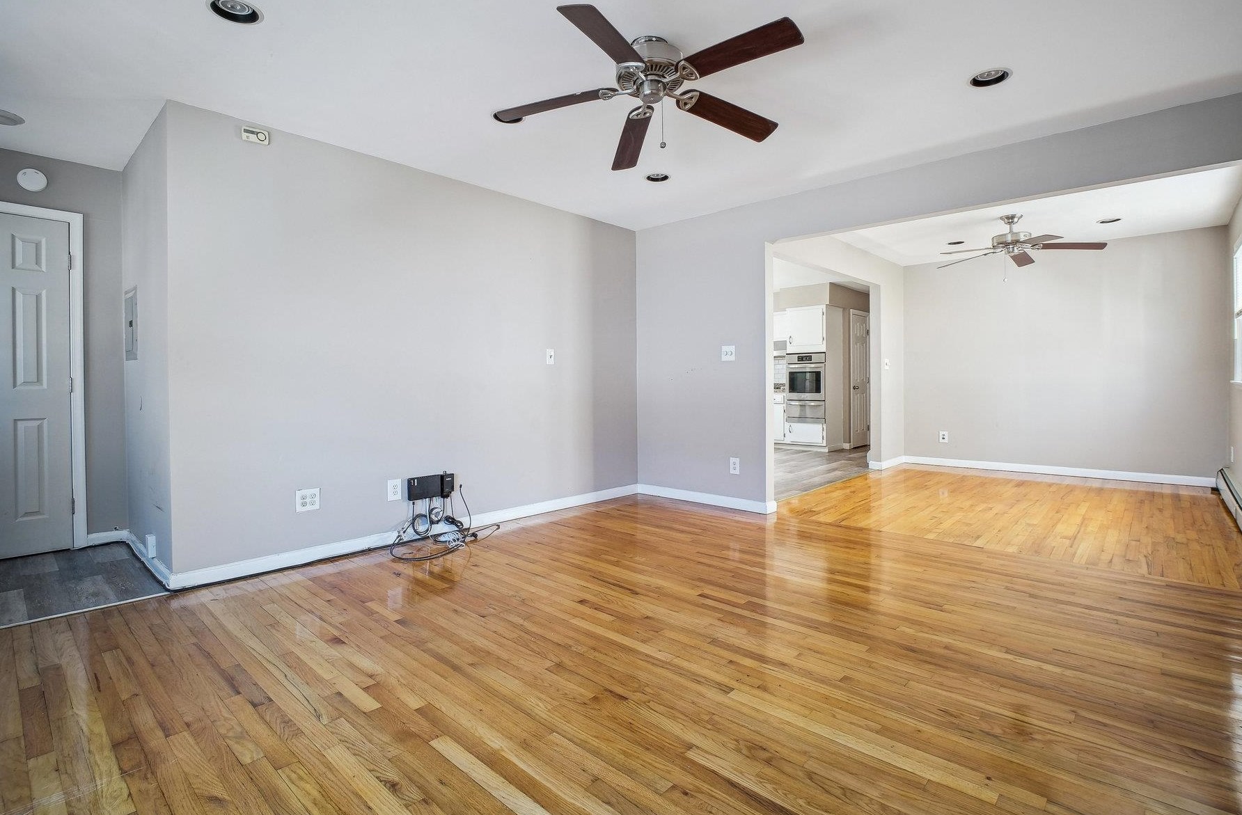 133 Collard St, Jersey City NJ 07306-3525 exterior