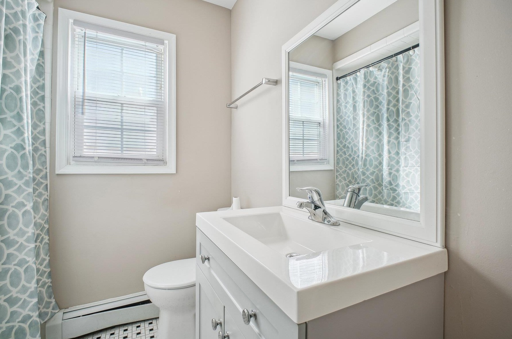 133 Collard St, Jersey City NJ 07306-3525 exterior