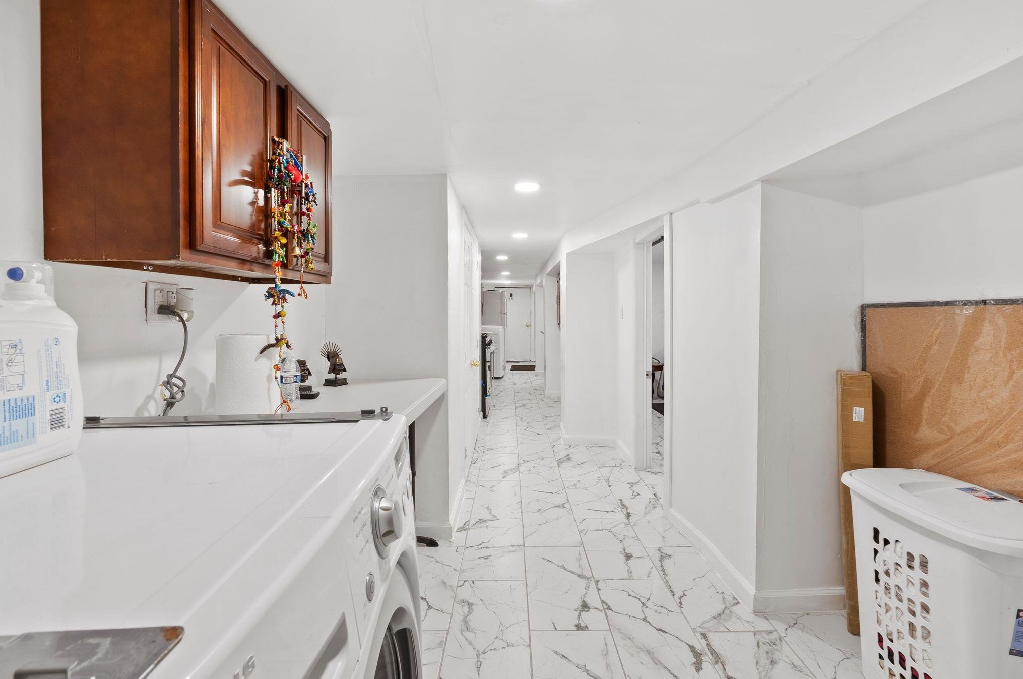 87 Clifton Pl, Jersey City NJ 07304-3103 exterior