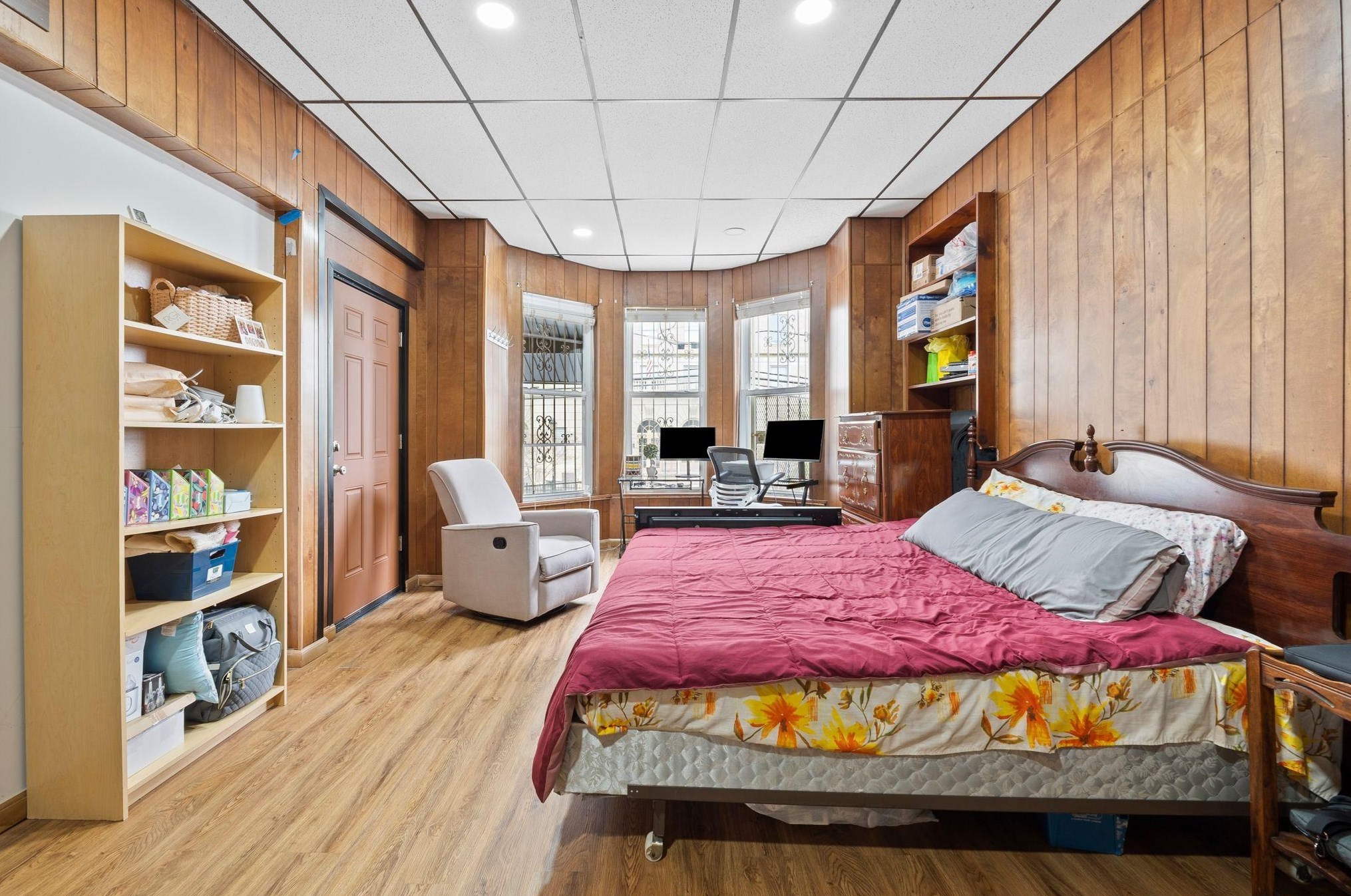 87 Clifton Pl, Jersey City NJ 07304-3103 exterior