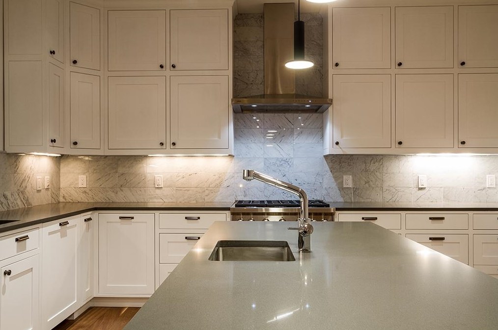 997 Blvd, Union City NJ 07086-7157 exterior