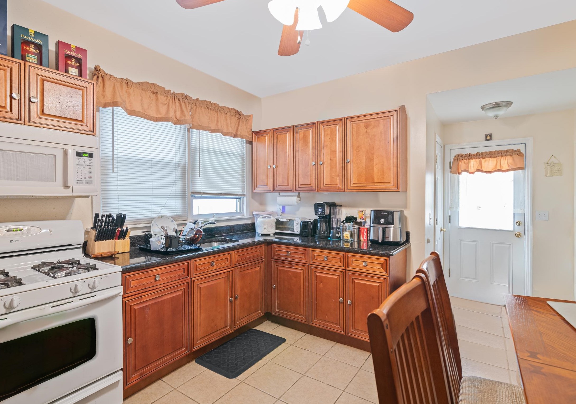 41 21 St, Bayonne NJ  07002-4531 exterior