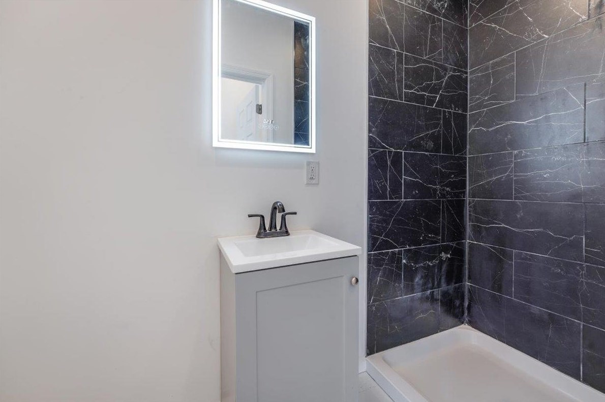 199 Union St, Jersey City NJ  07304-2739 exterior