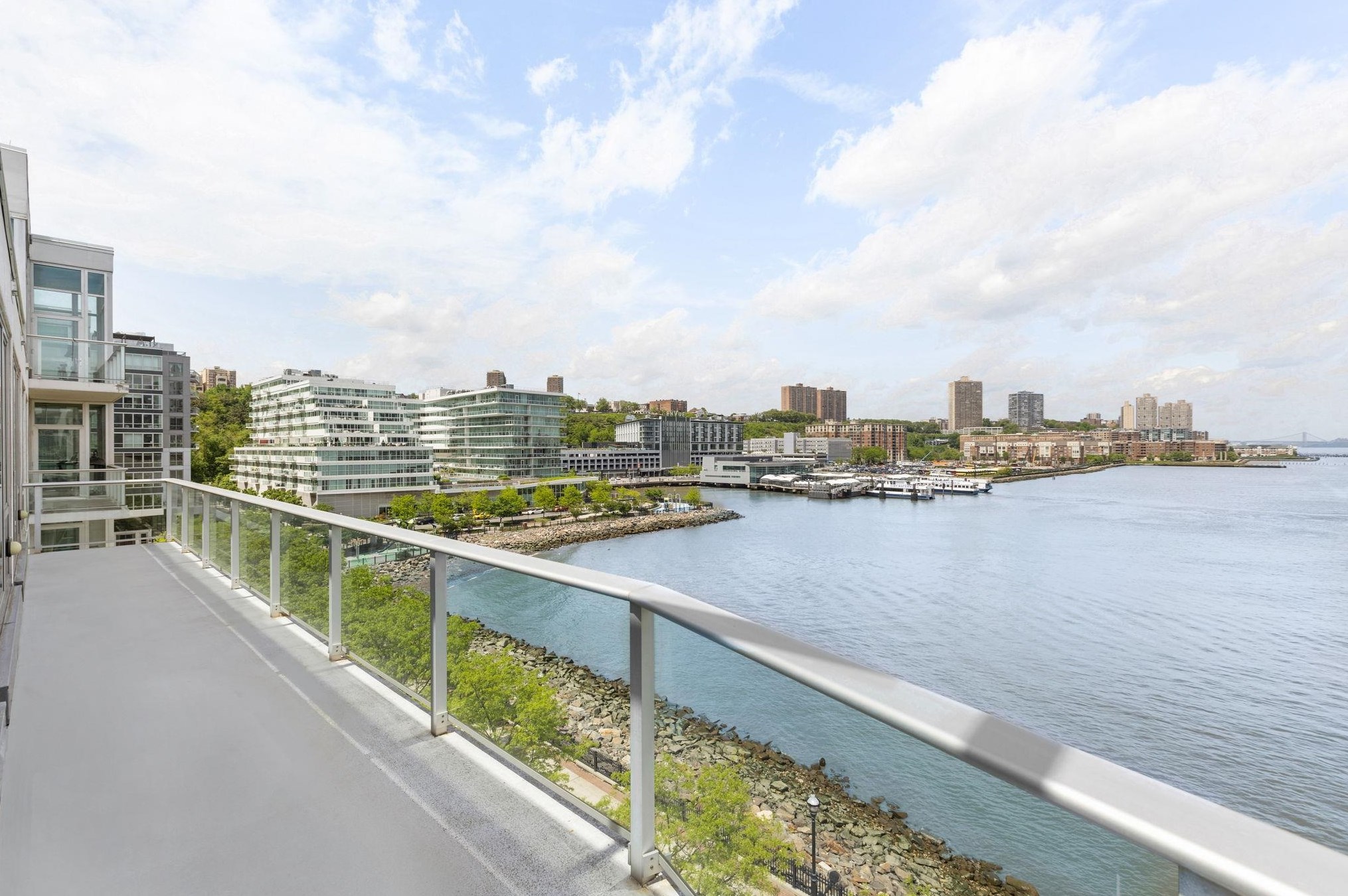 1000 Ave At Port Imperial Blvd, Union City NJ  07086 exterior