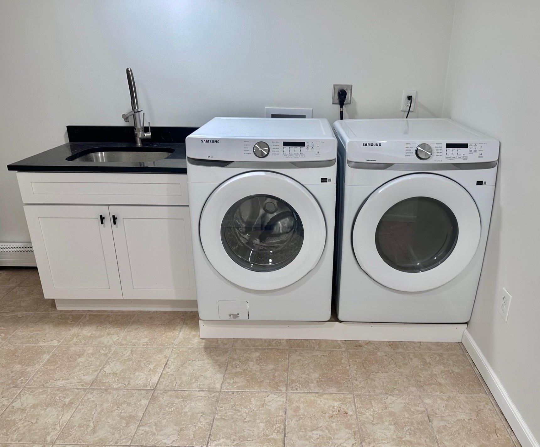 2807 Central Ave, Union City NJ  07087-3811 exterior