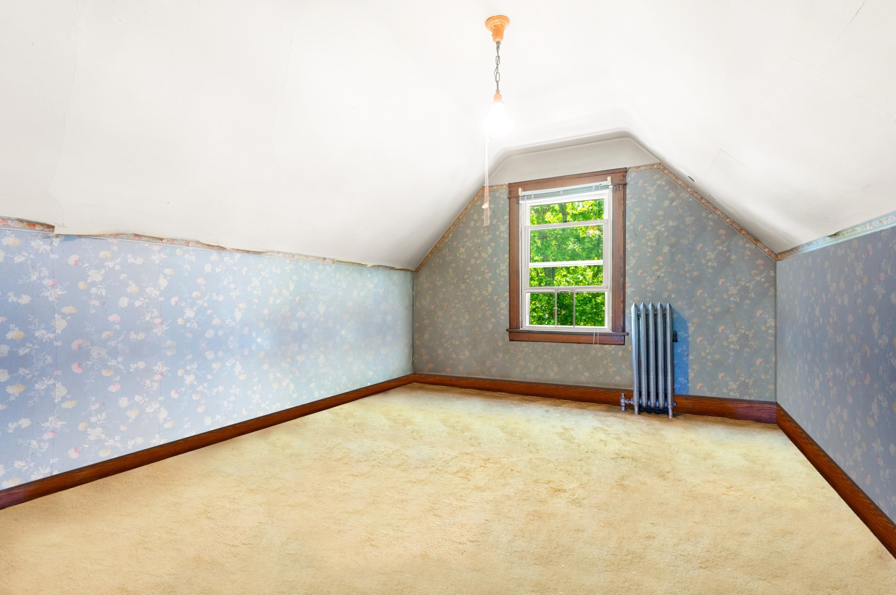 83 38th St, Bayonne NJ  07002-4813 exterior