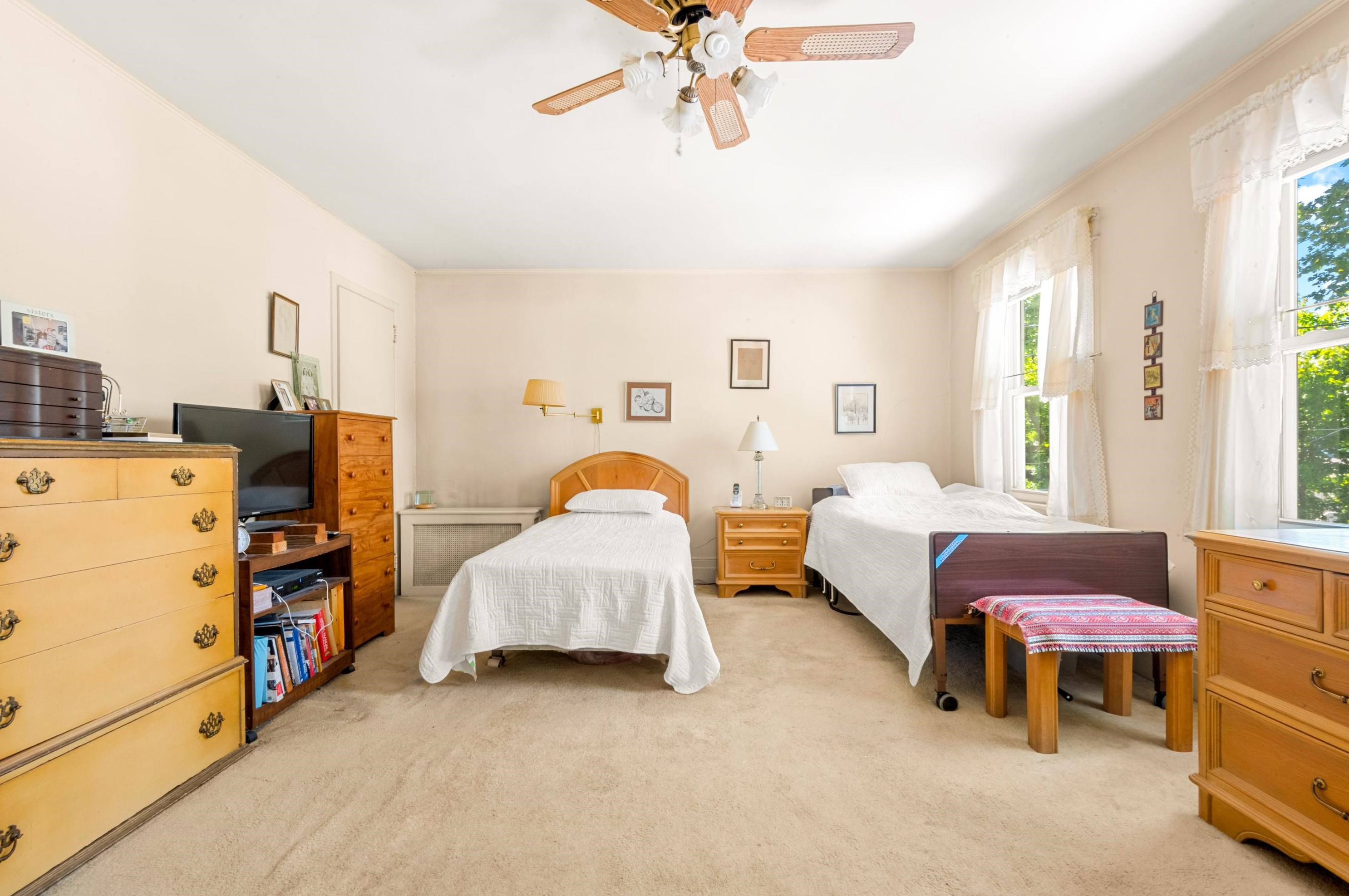 83 38th St, Bayonne NJ  07002-4813 exterior