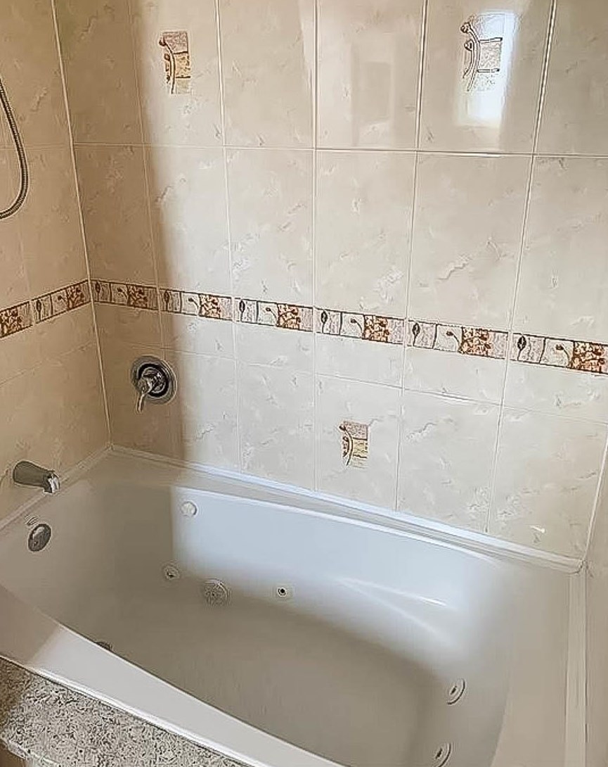 41 Hopkins Ave, Jersey City NJ  07306-1522 exterior