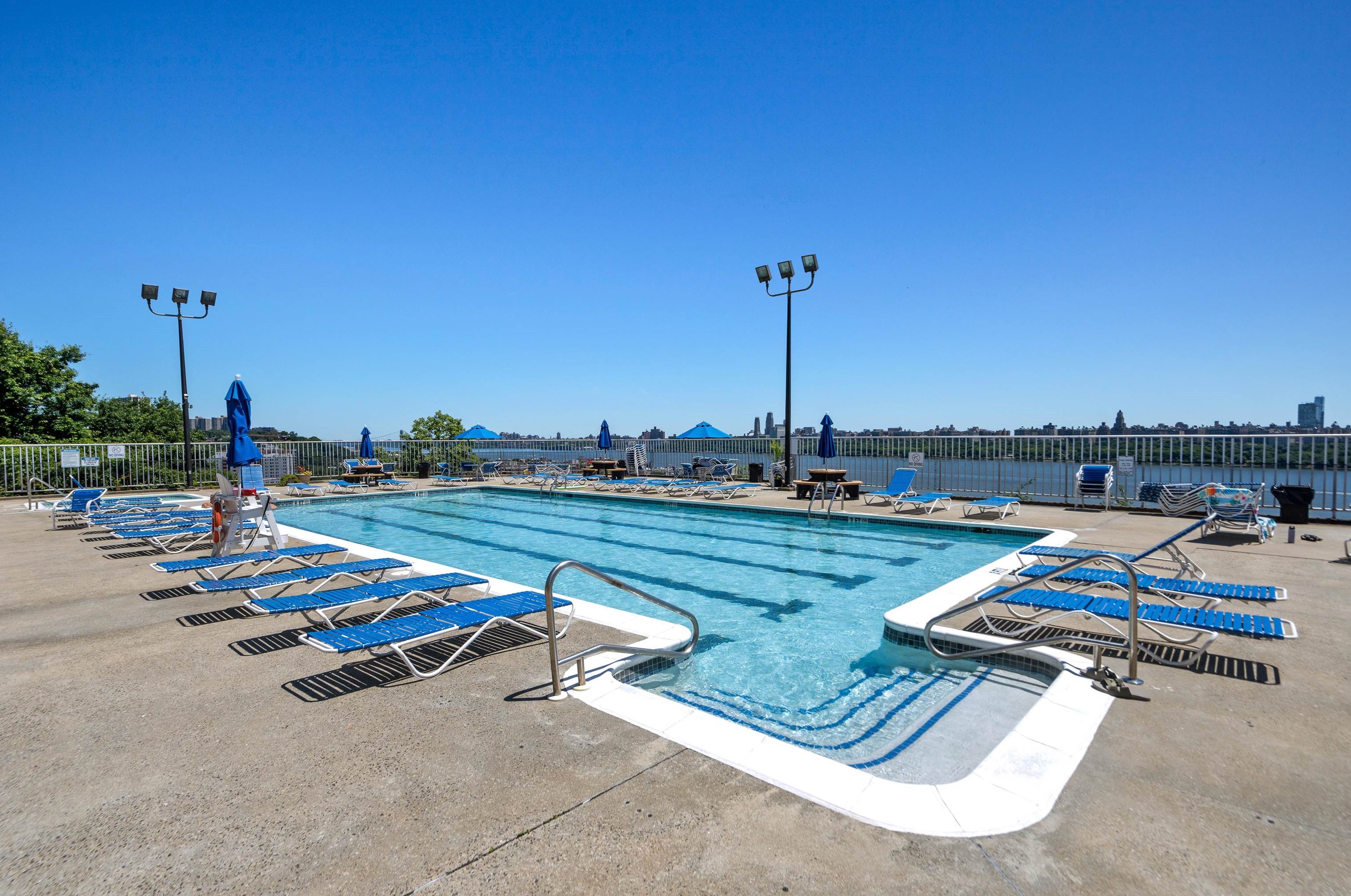 8700 Boulevard, North Bergen NJ  07047-6005 exterior