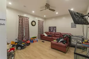 58 Yale Ave, Jersey City, NJ 07304 - Photo 5