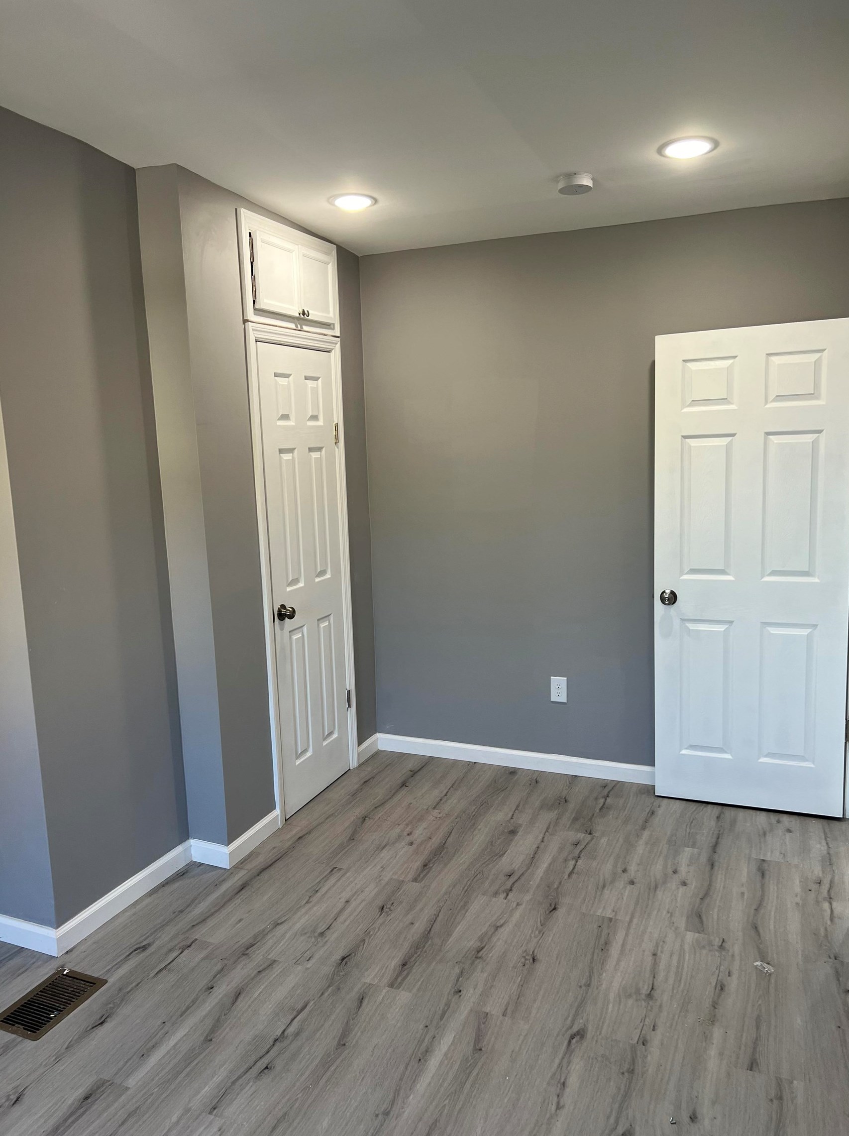 153 Danforth Ave, Jersey City NJ  07305-2627 exterior