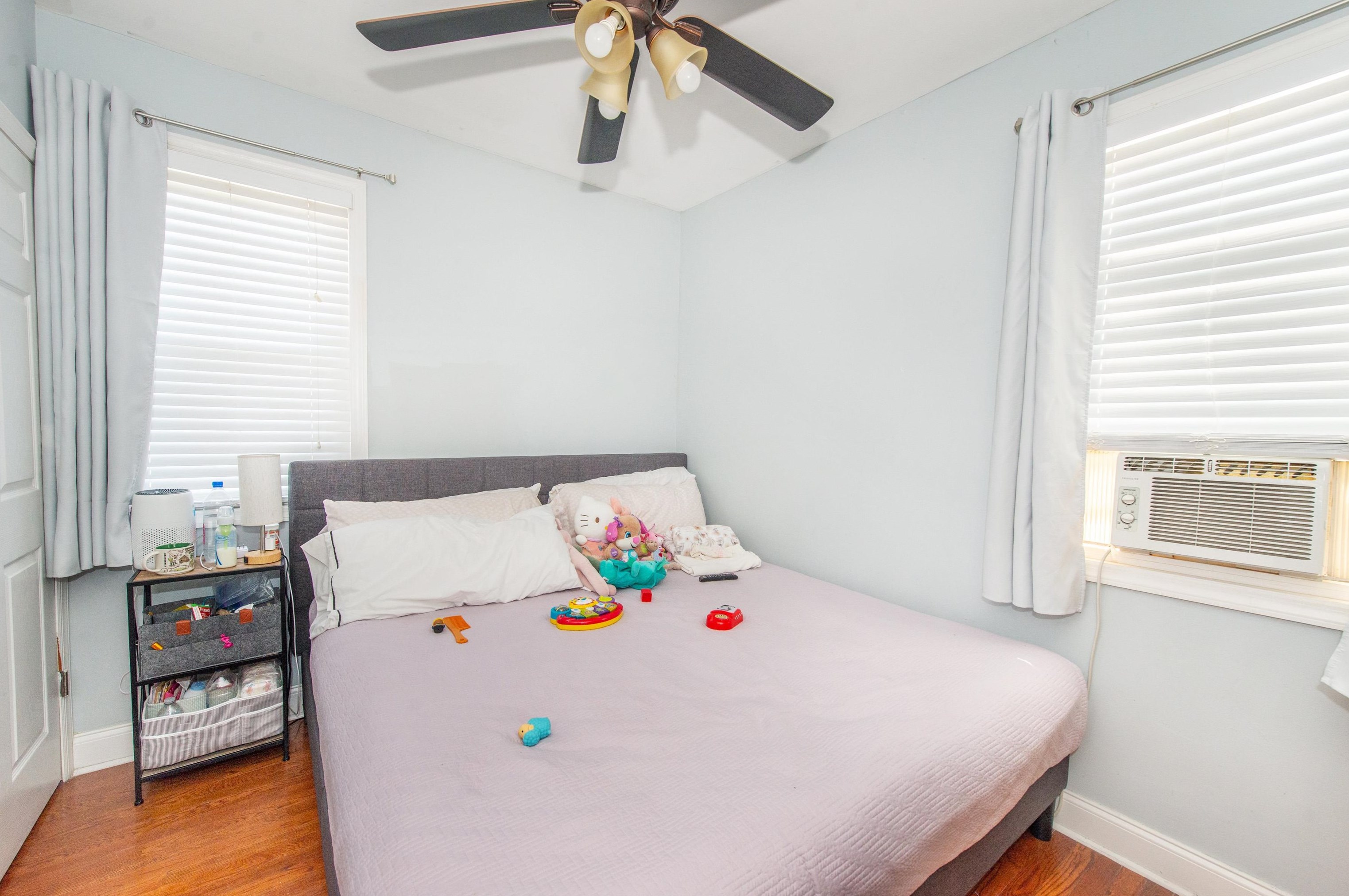 264 Davis Ave, Kearny NJ 07032-3402 exterior