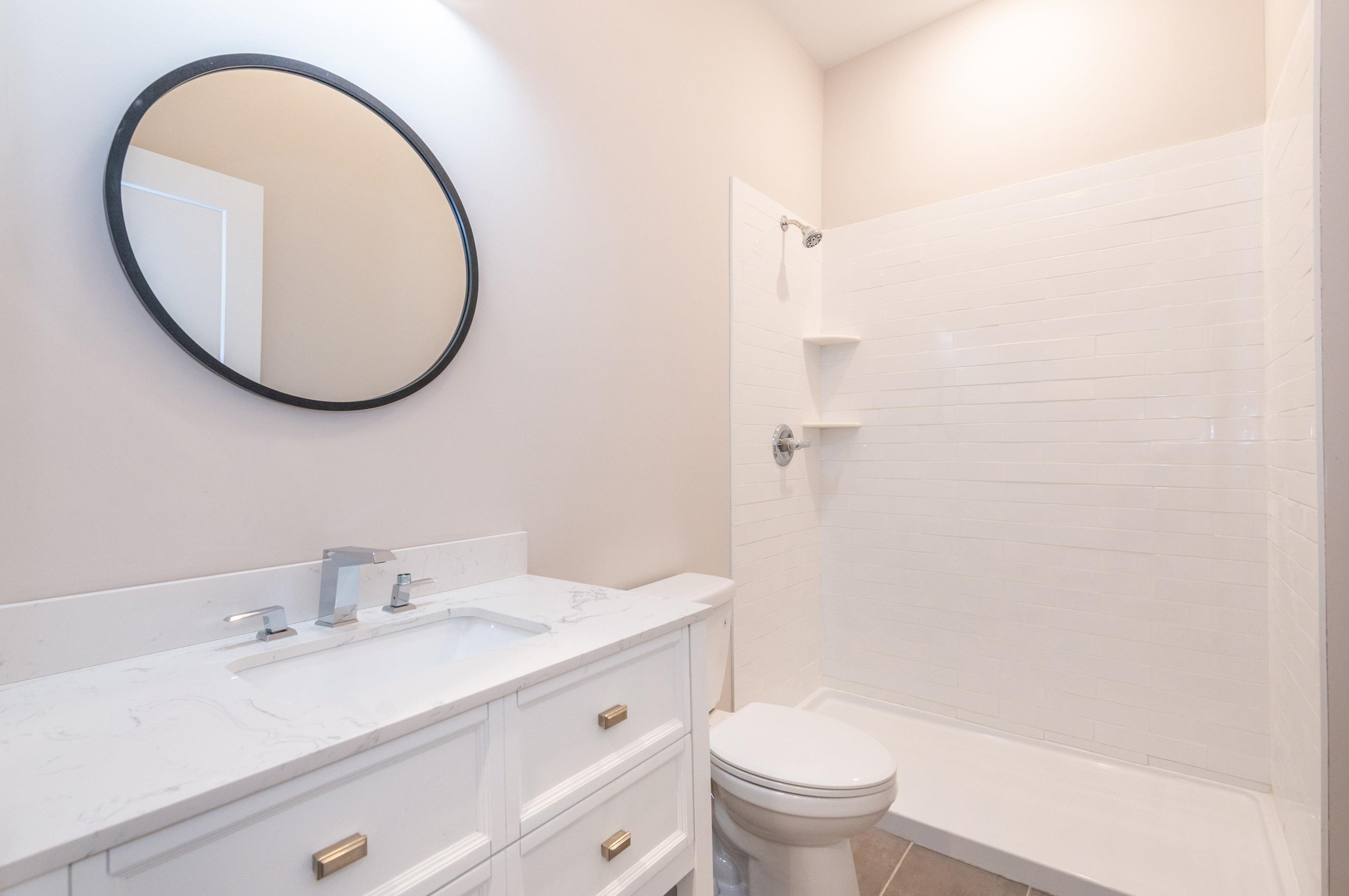 2212 Palisade Ave, Union City NJ  07086-4517 exterior