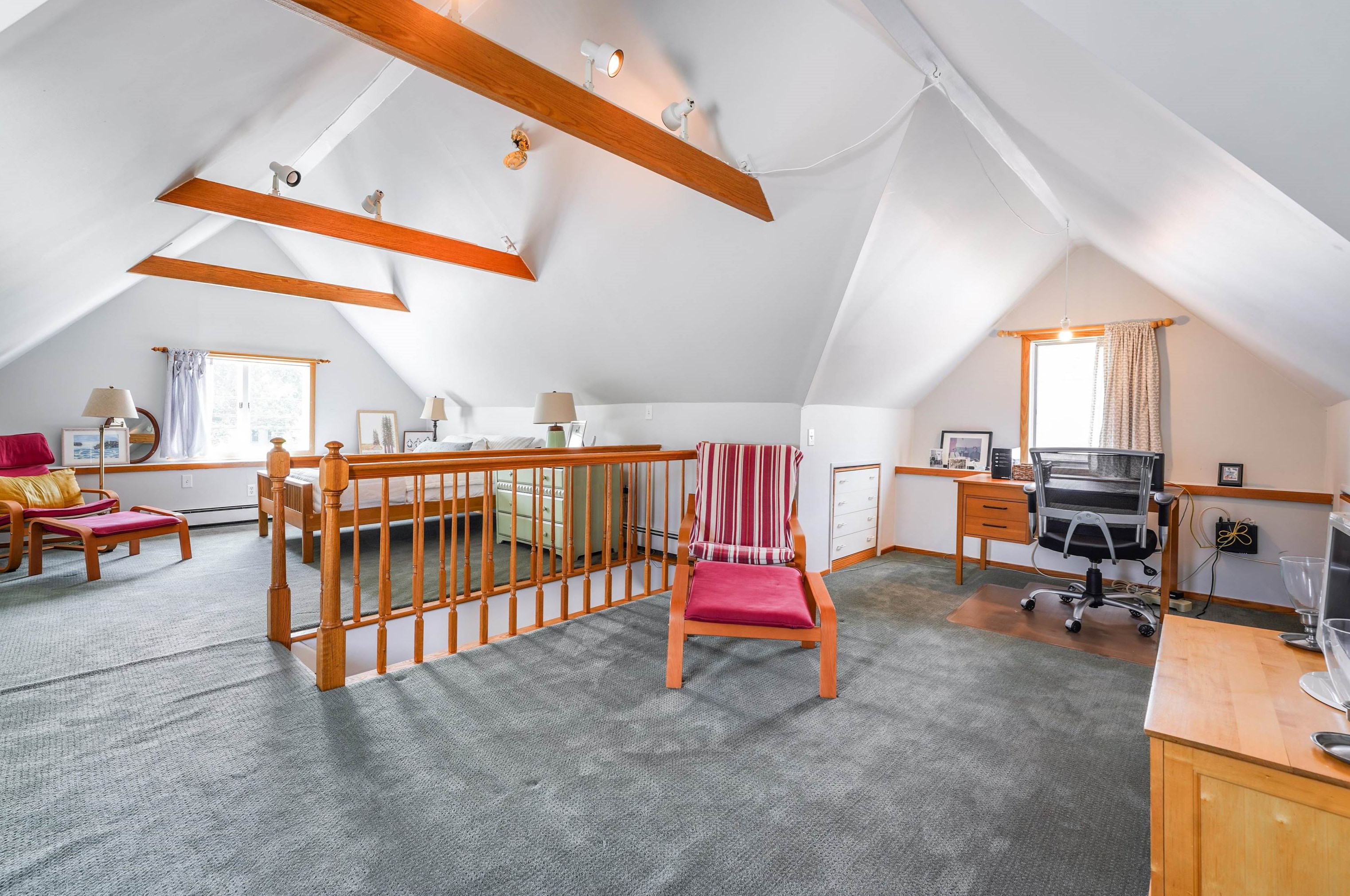 953 Avenue C, Bayonne NJ  07002-2439 exterior