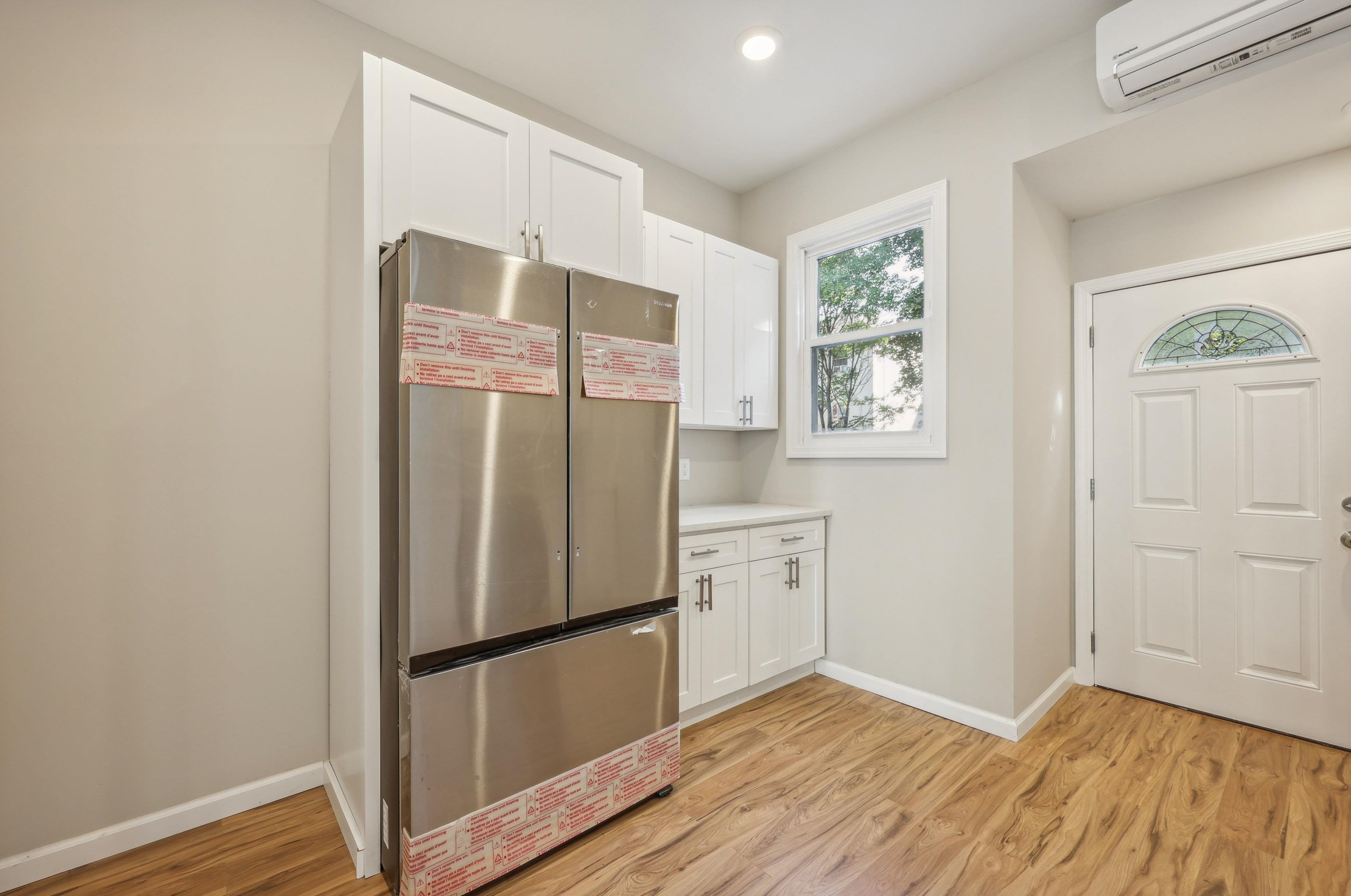 40 Armstrong Ave, Jersey City NJ 07305-4002 exterior