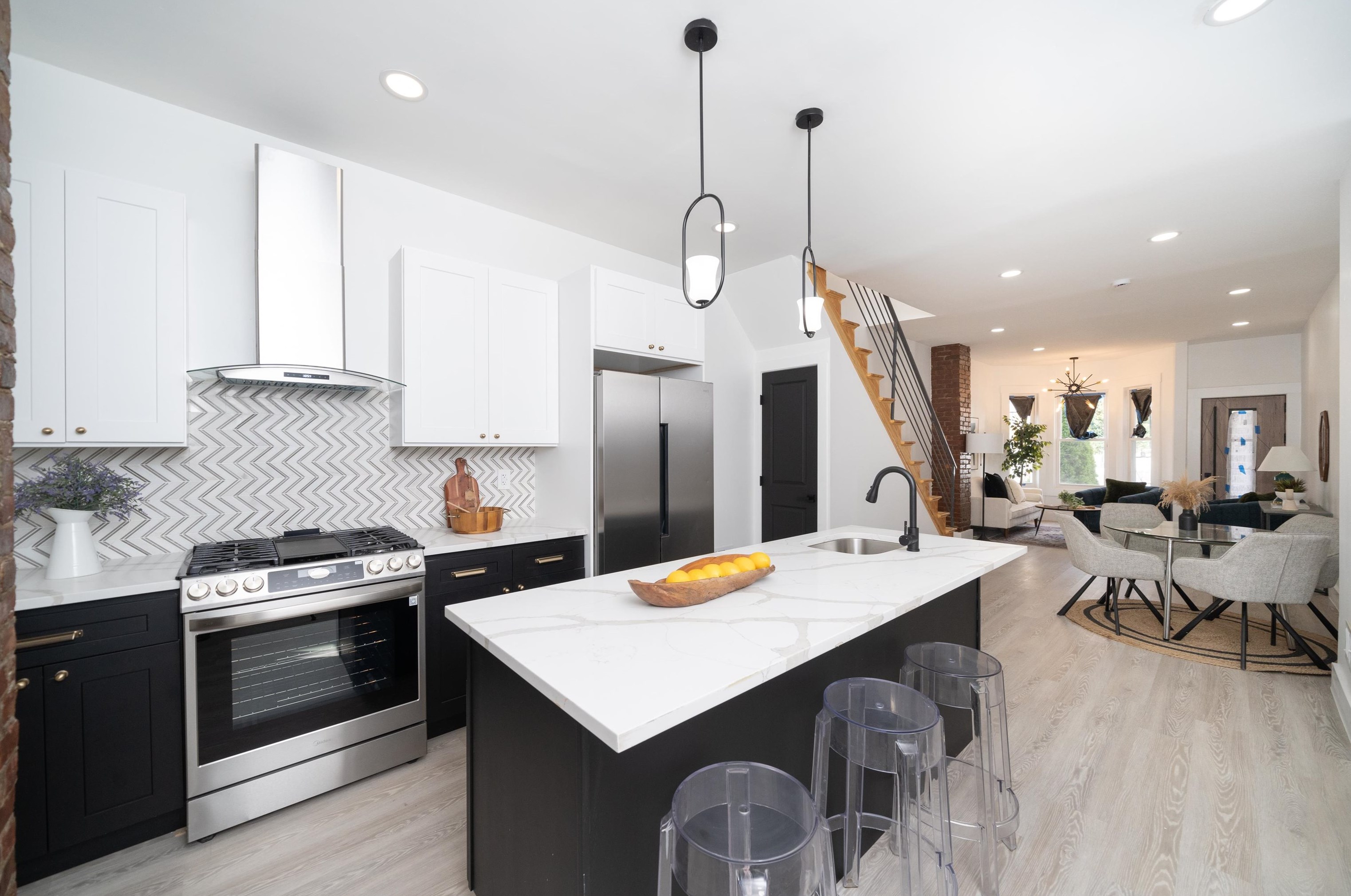 189 Claremont Ave, Jersey City NJ  07305-3623 exterior