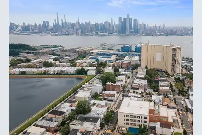 161 18th St #3C, Union City, NJ 07087 - Photo 3