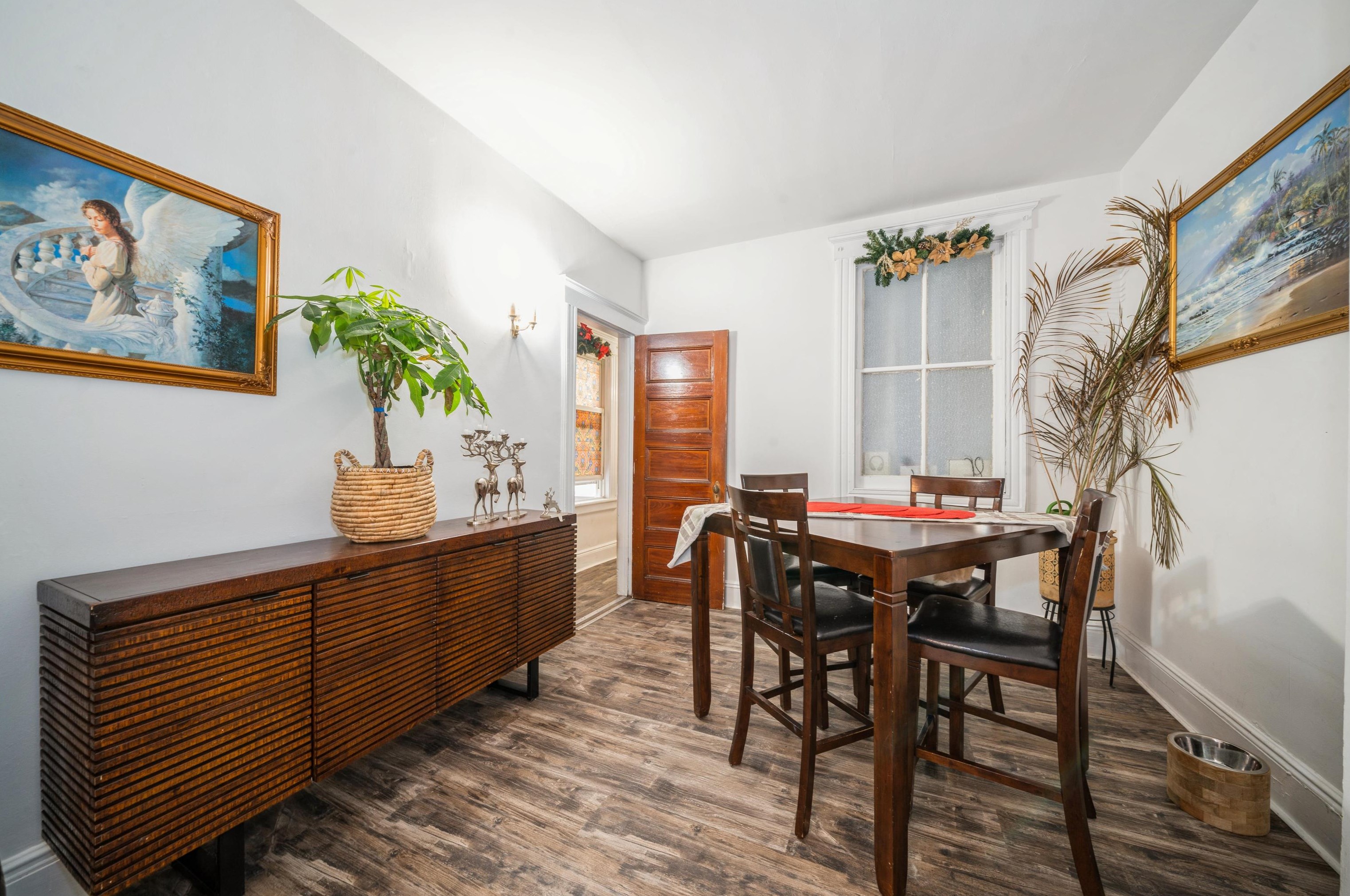 208 Duncan Ave, Jersey City NJ  07306-7002 exterior