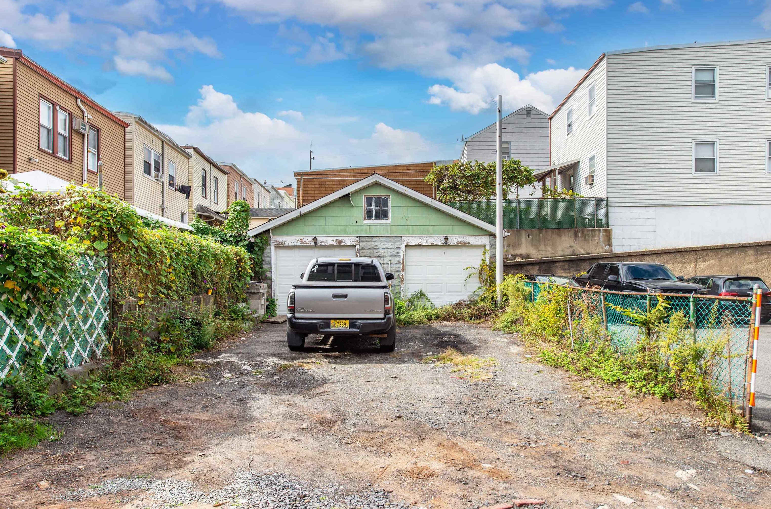 43 Davis Ave, Kearny NJ  07032-3364 exterior