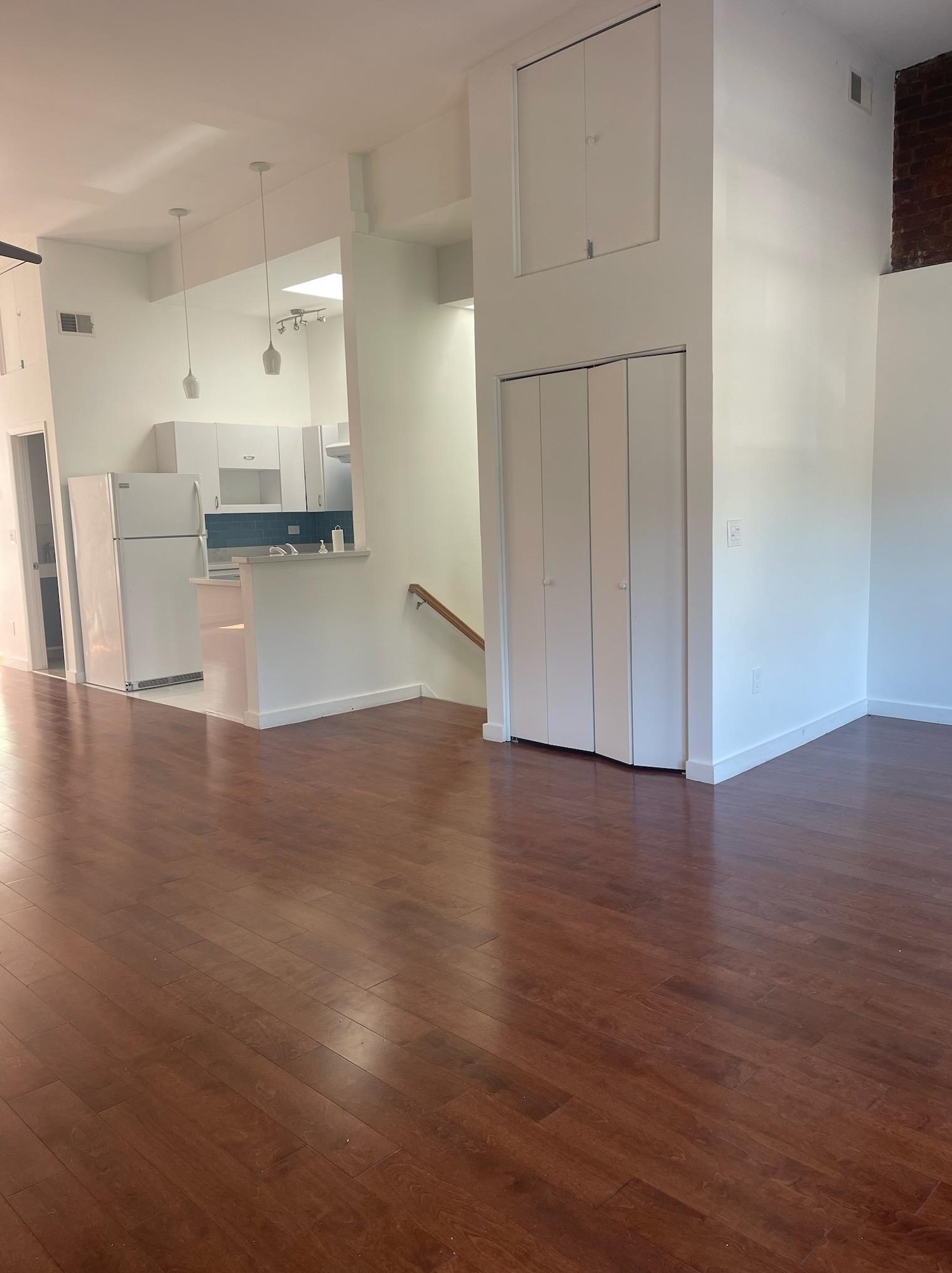 158 Mallory Ave, Jersey City NJ  07304-1119 exterior