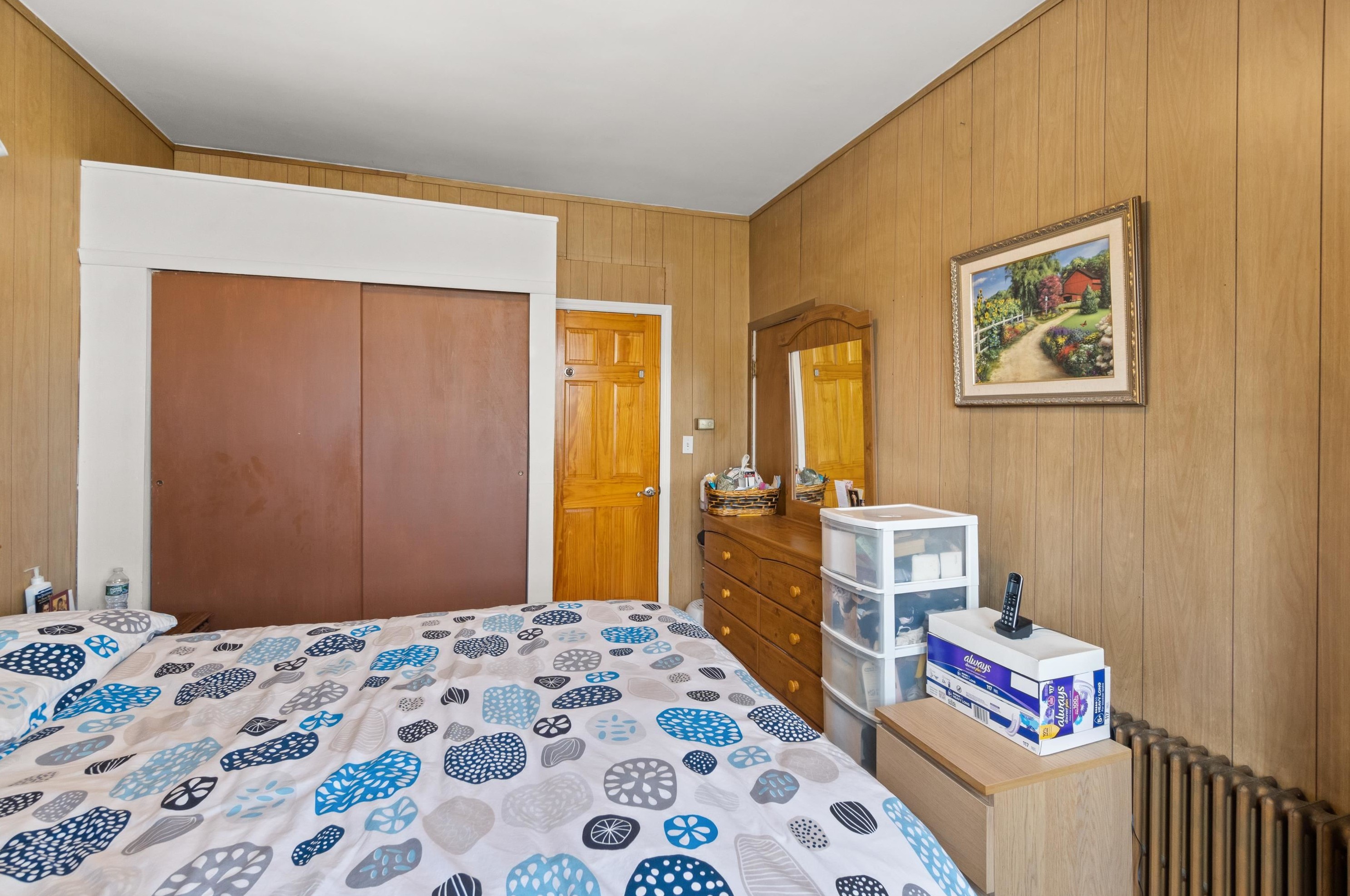 299 Armstrong Ave, Jersey City NJ 07305-2102 exterior