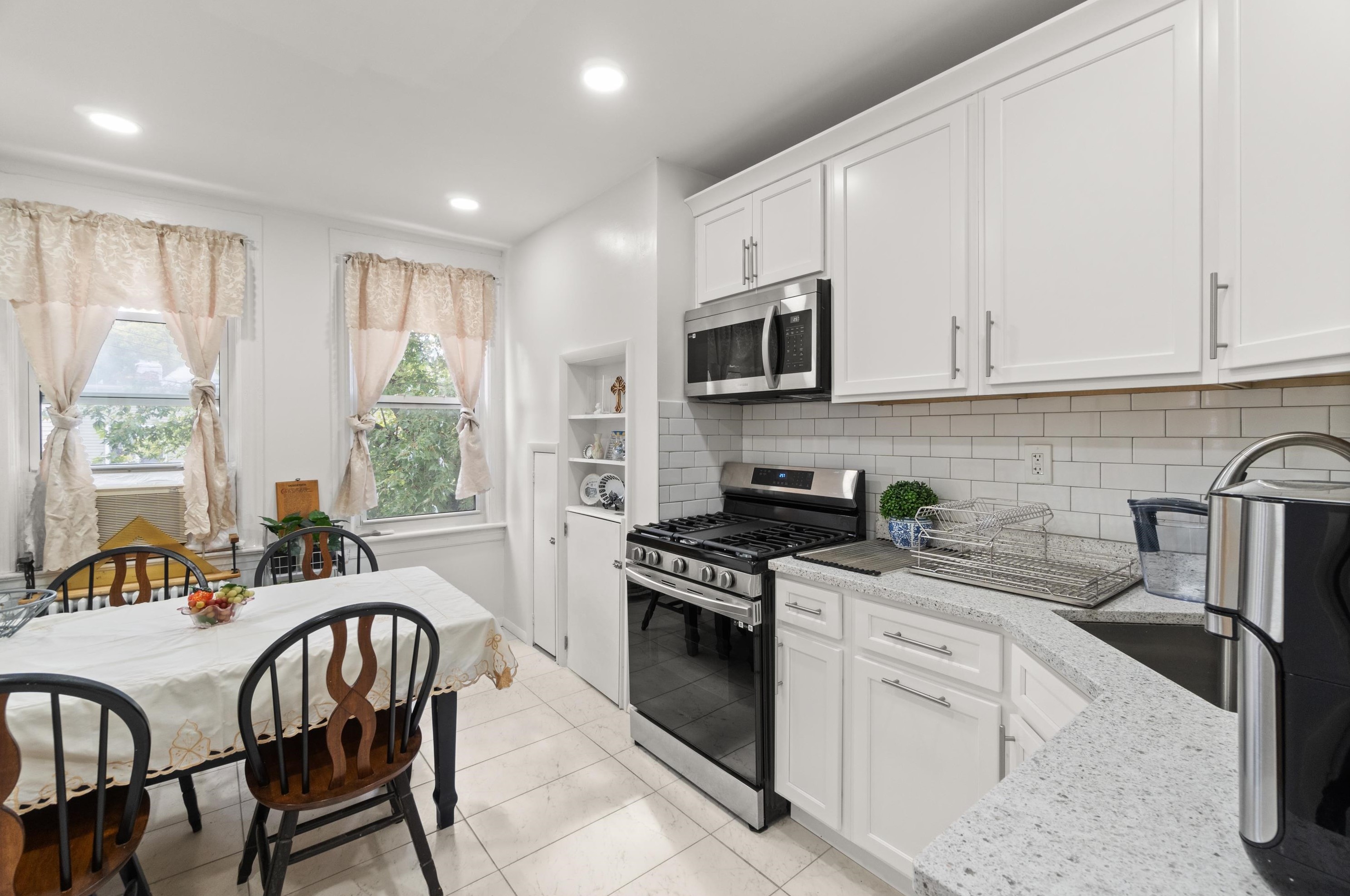 299 Armstrong Ave, Jersey City NJ 07305-2102 exterior