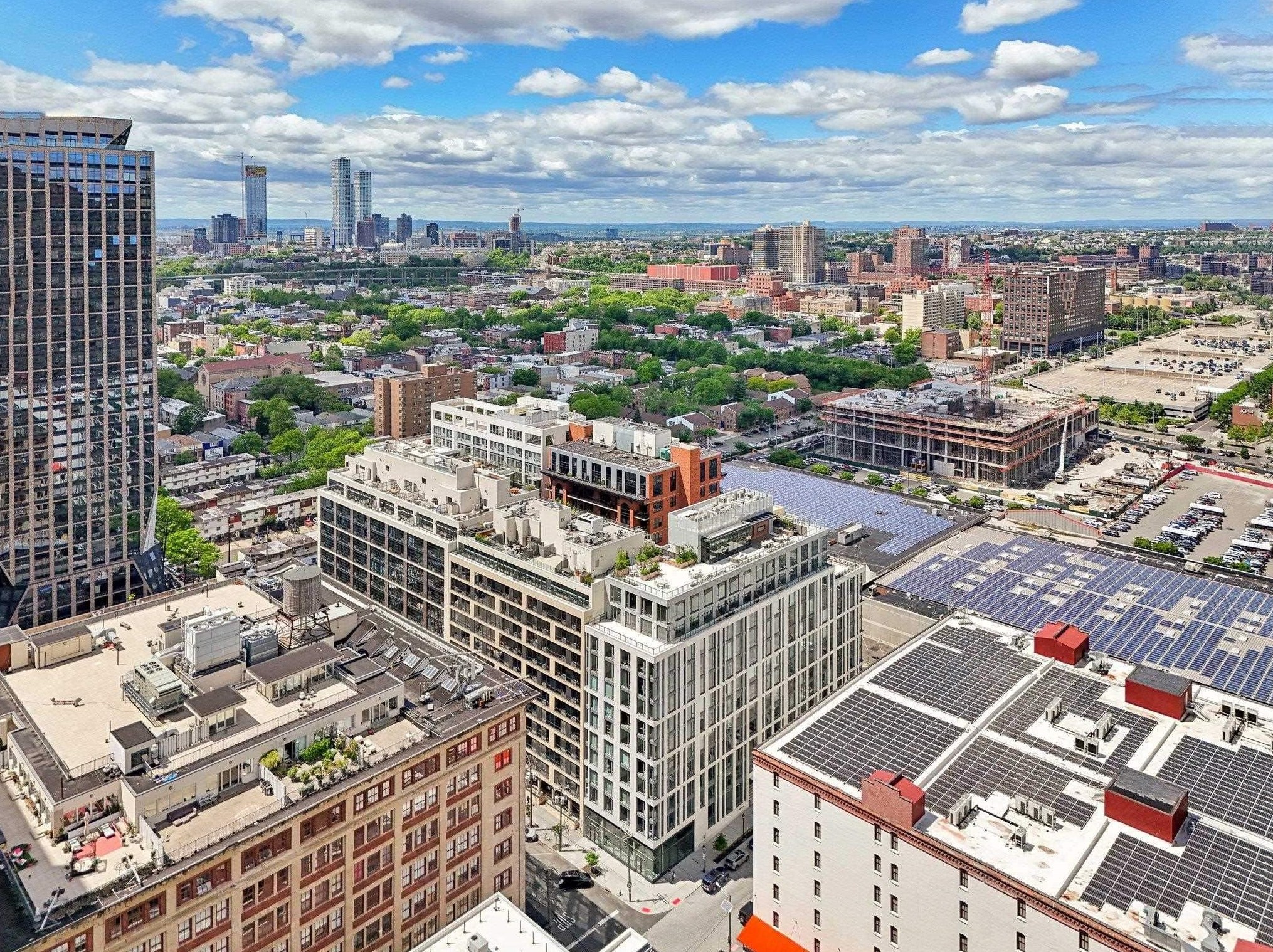 144 1st St, Jersey City NJ 07302-2921 exterior