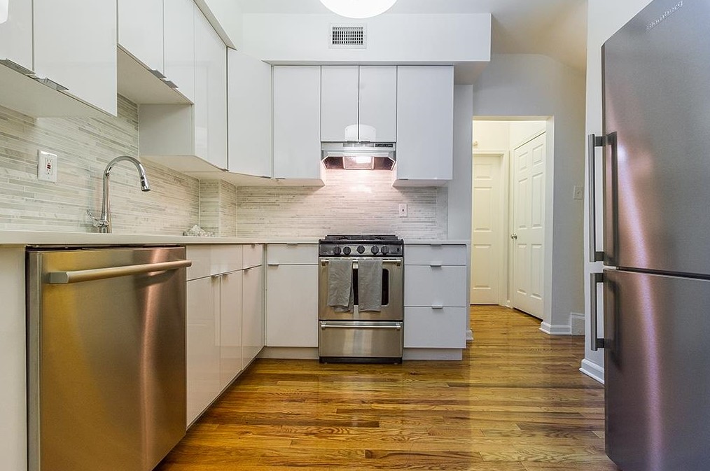 273 8 St, Jersey City NJ  07302-2019 exterior