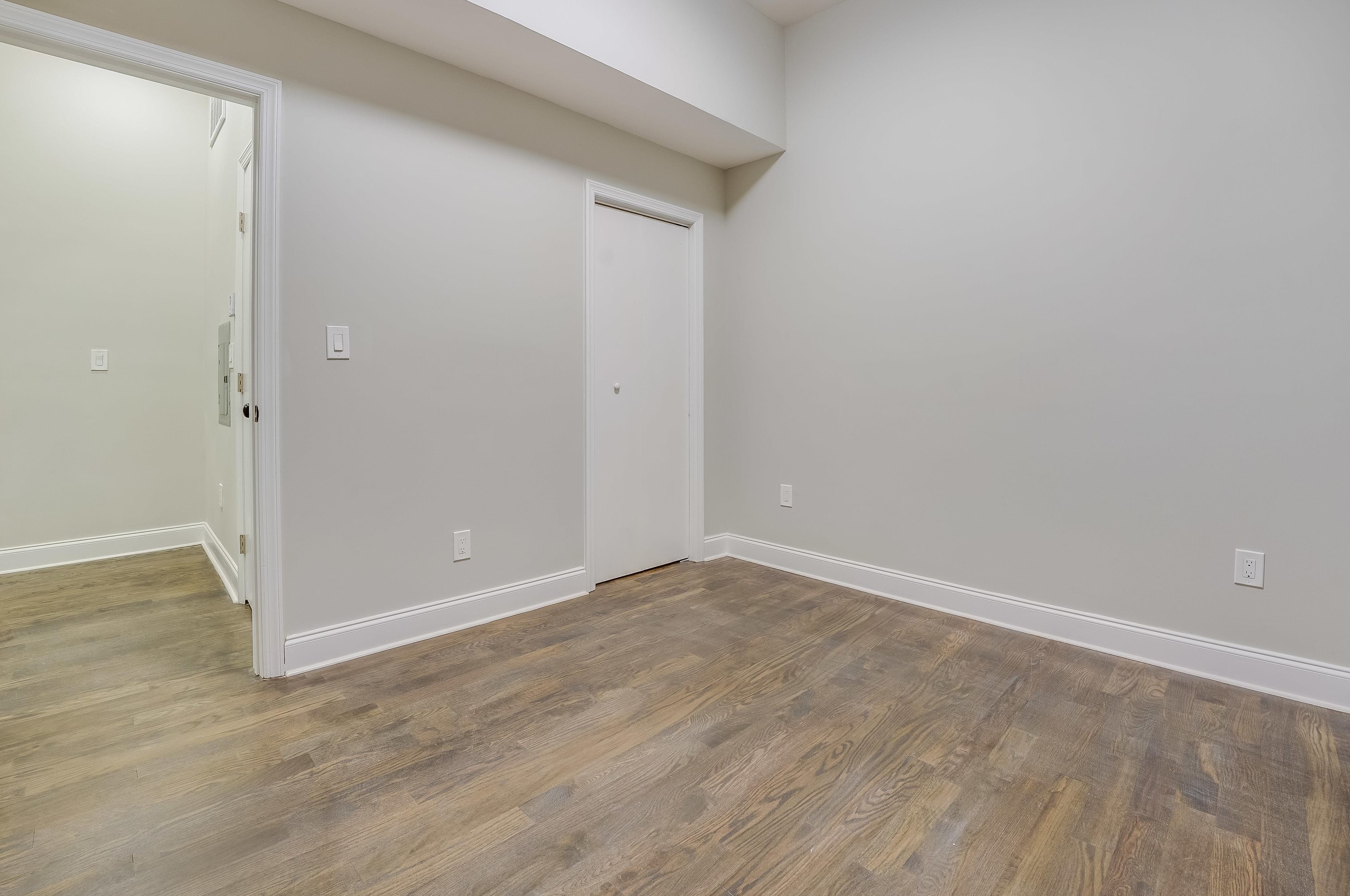 172 Mallory Ave, Jersey City NJ  07304-1218 exterior