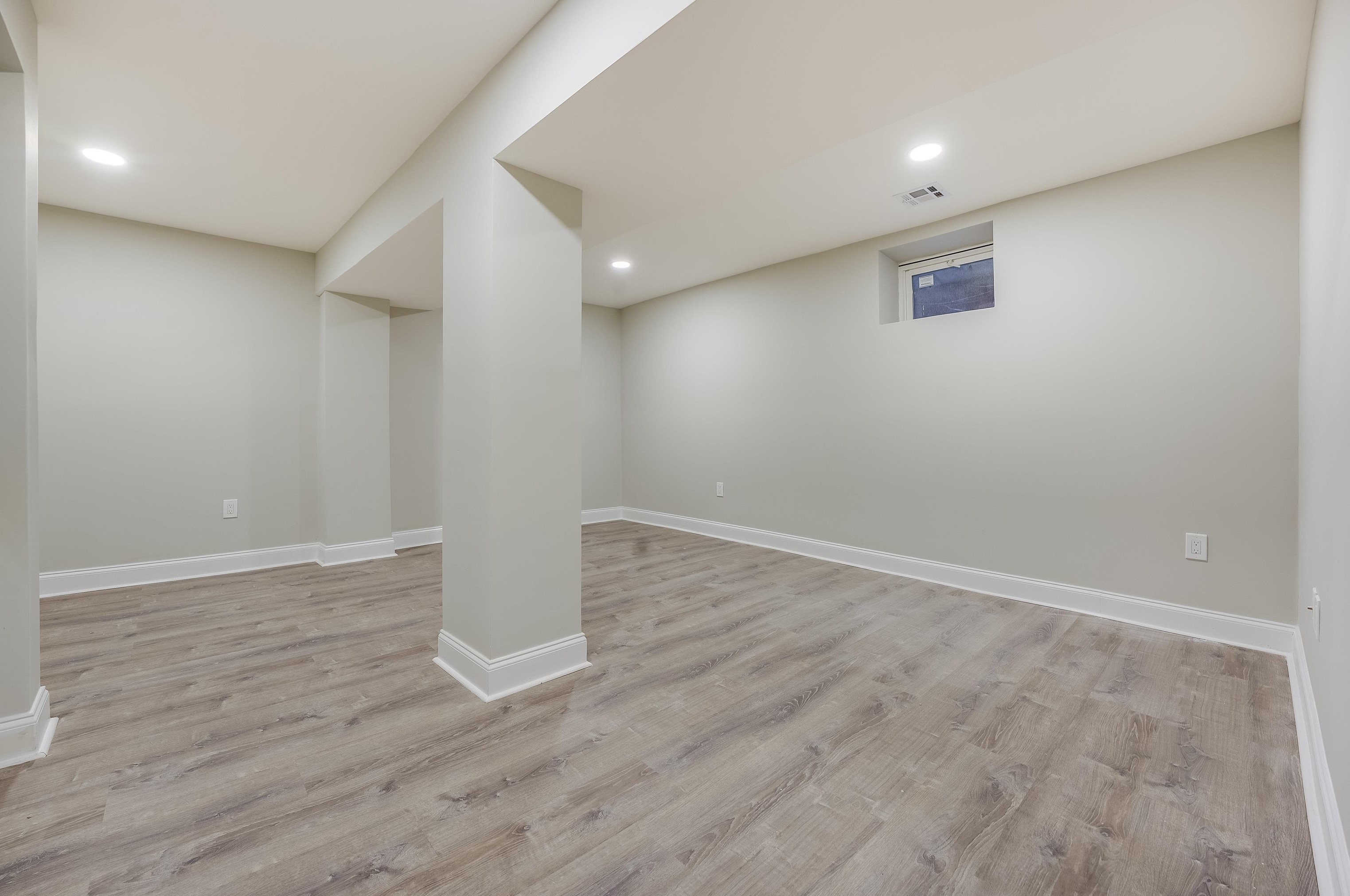 172 Mallory Ave, Jersey City NJ  07304-1218 exterior