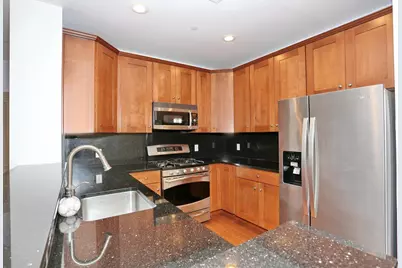 7400 River Rd #228, North Bergen, NJ 07047 - Photo 5