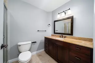 100 Paterson Plank Rd, Jersey City, NJ 07307 - Photo 15