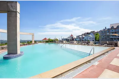 201 Shearwater Ct West #33, Jersey City, NJ 07305 - Photo 21